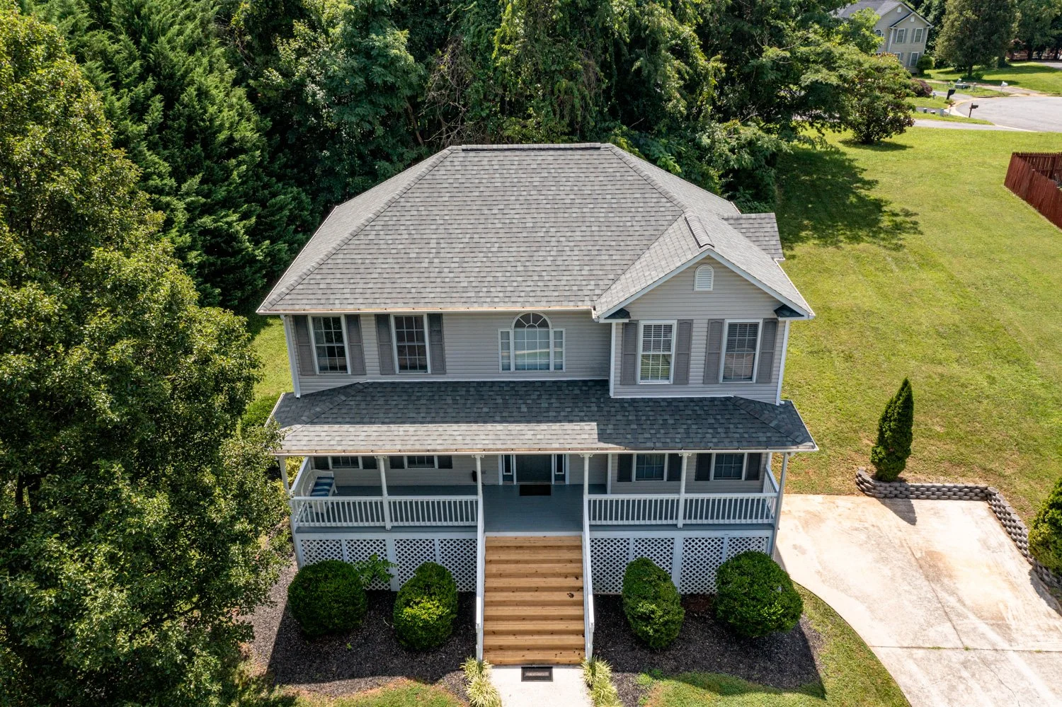 72 Viking Drive-13.jpg