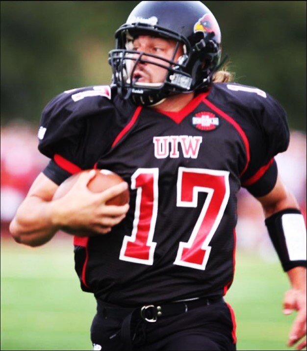 UIW quarterback, Thomas Specia, runs 52 yards for the first touchdown in UIW football history on August 29, 2009 against Monterrey Tech. #tbt #throwbackthursday 

It&rsquo;s a great day to be alive and to be a Cardinal! 👌

#uiw #uiwfootball #uiwathl