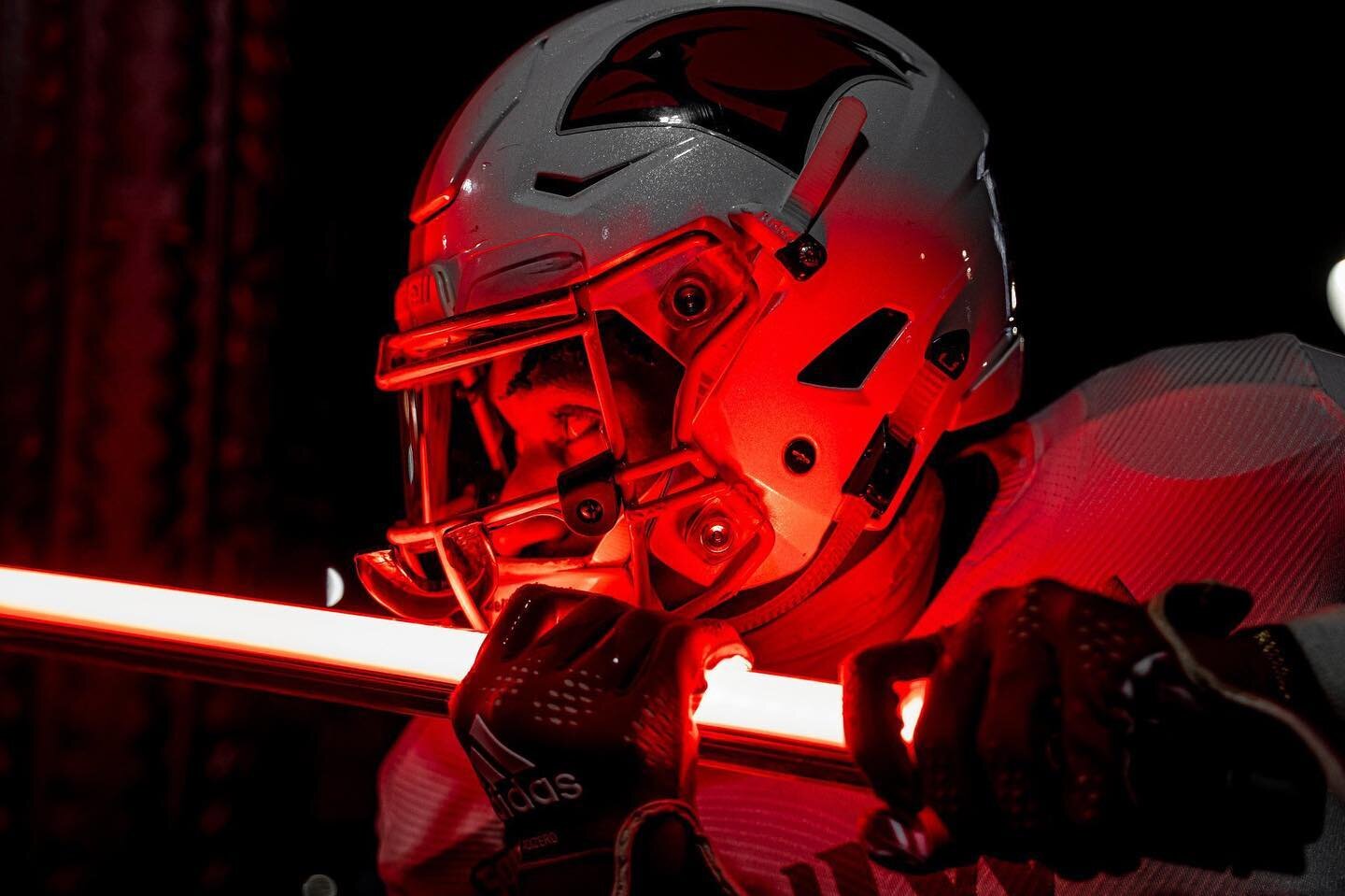 May the 4th be with you&hellip; 

Shoutout to @natalieclark.creative for the 🔥 photo. 

It&rsquo;s a great day to be alive and to be a Cardinal! 👌

#uiw #uiwfootball #uiwathletics #uiwcardinals #uiwpride #uiwalumni#uiwspirit #theword #wordup #pecke