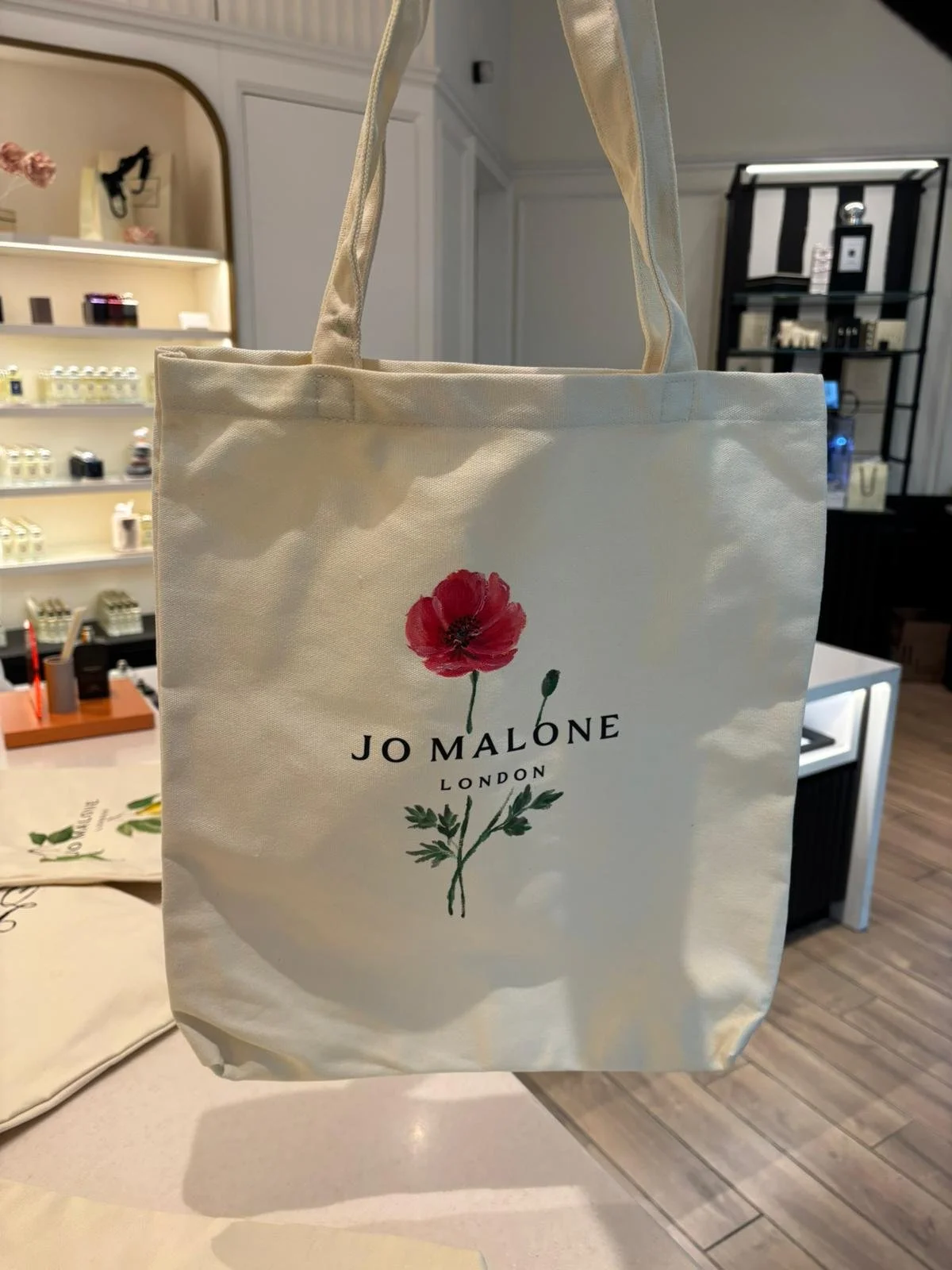 How to Execute a Live Art Activation Across Retail Locations