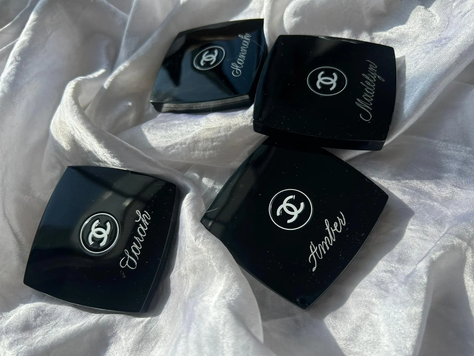 Why Hire a Live Event Artist? Elevate Your Event with Interactive Art