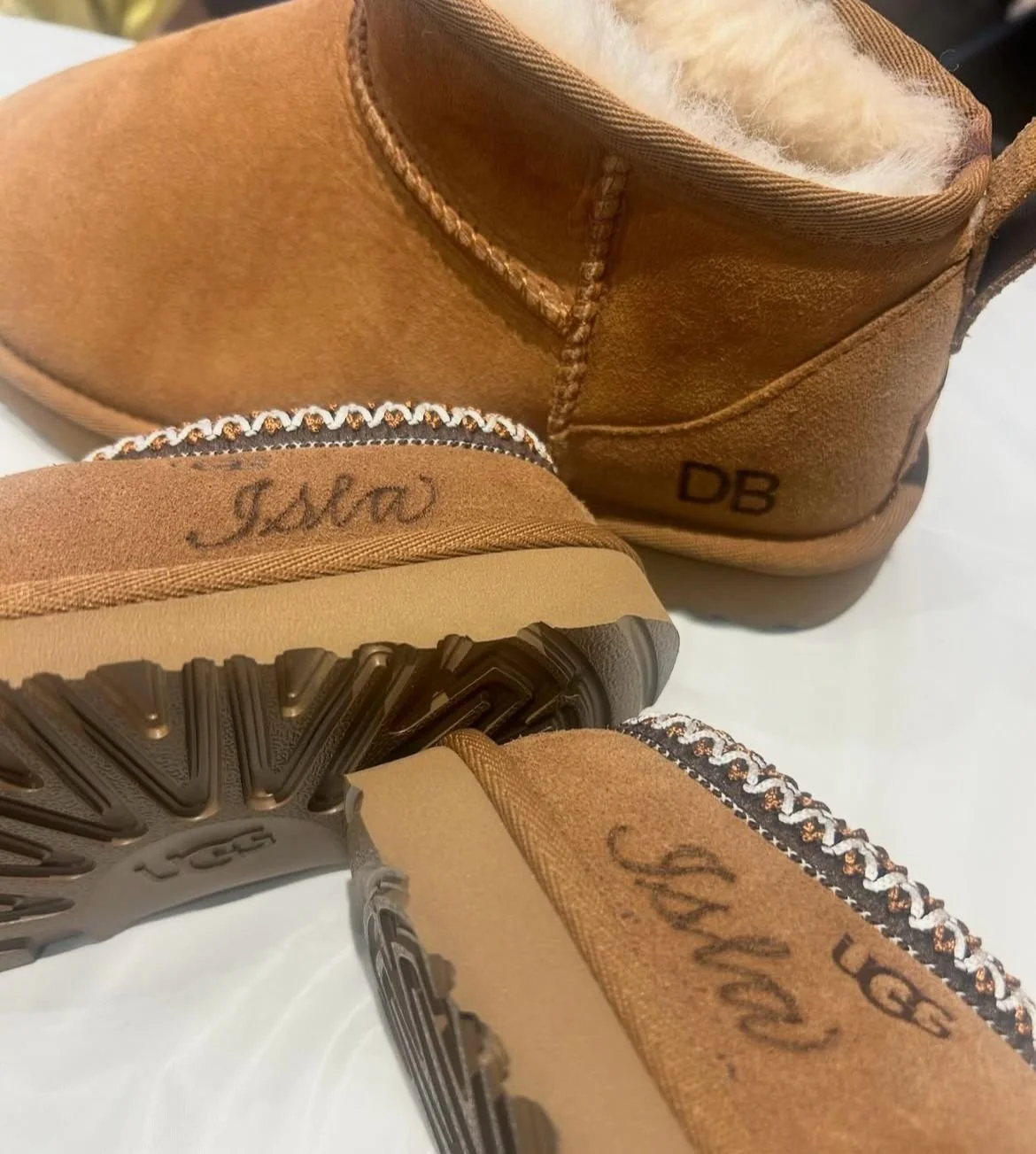 UGG Toronto calligraphy 7.jpg