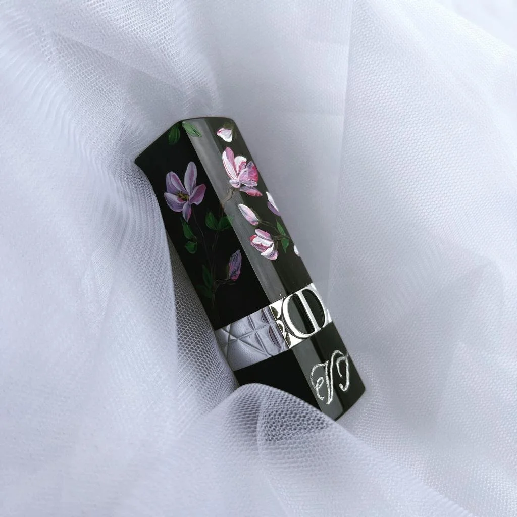 Detroit calligraphey Engraving bottle painting, Dior lipstick, Caloswords.jpeg