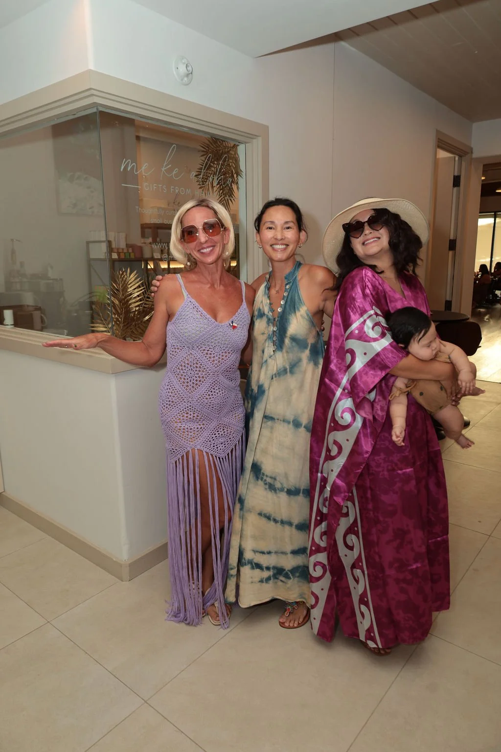 082925 Murder Mystery White Lotus IMG_8743_white_lotus.JPG