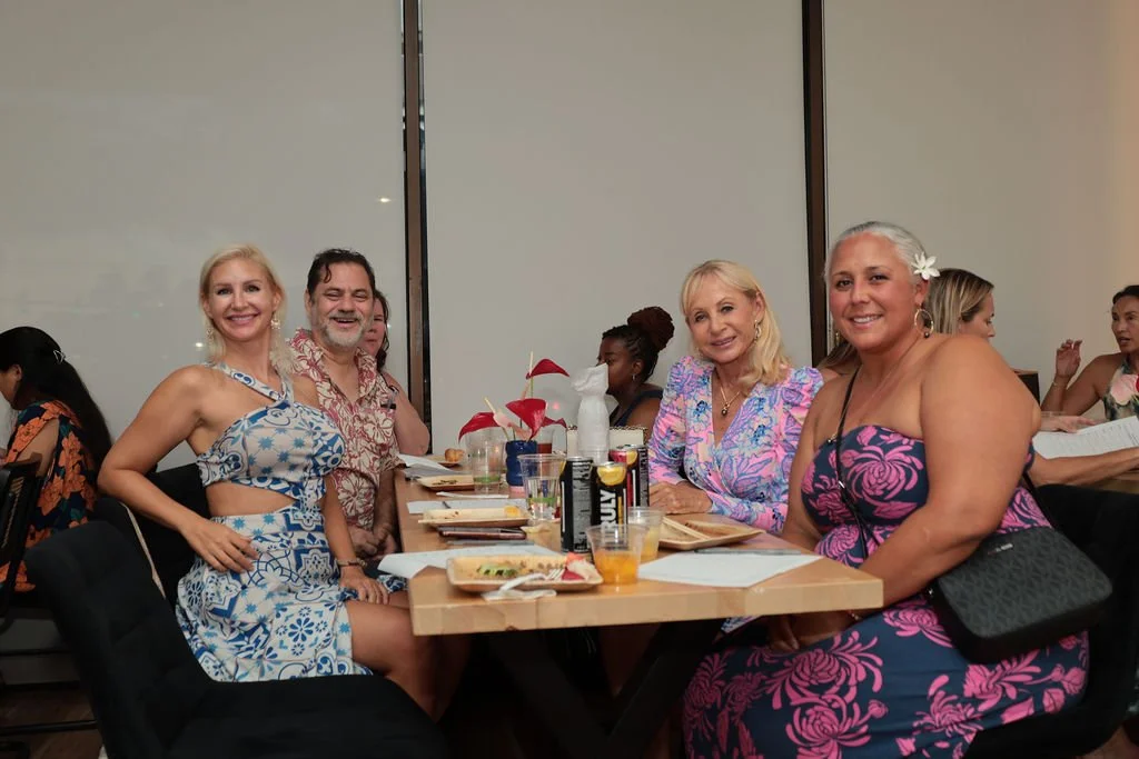 082925 Murder Mystery White Lotus IMG_8790_white_lotus.JPG