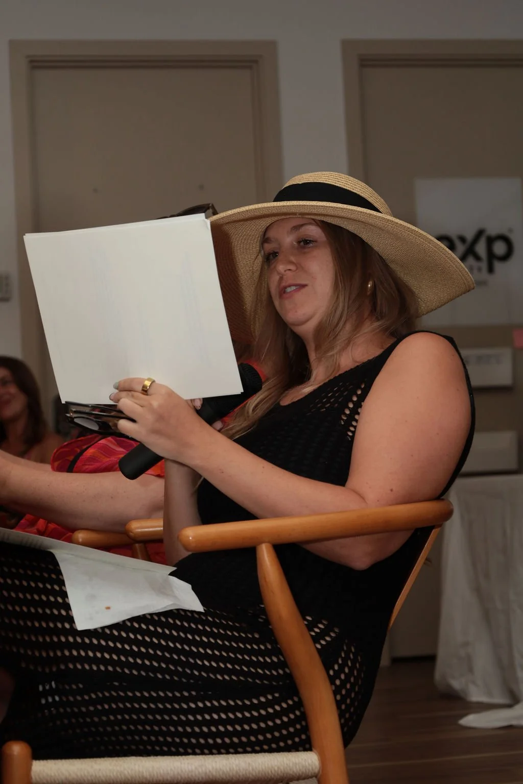 082925 Murder Mystery White Lotus IMG_8779_white_lotus.JPG