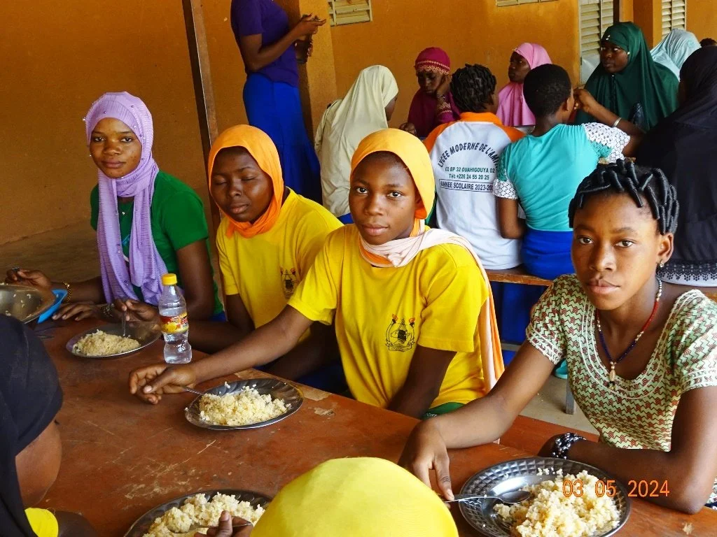 Noon Meals at Lycee Moderne de l’Amitie 2025