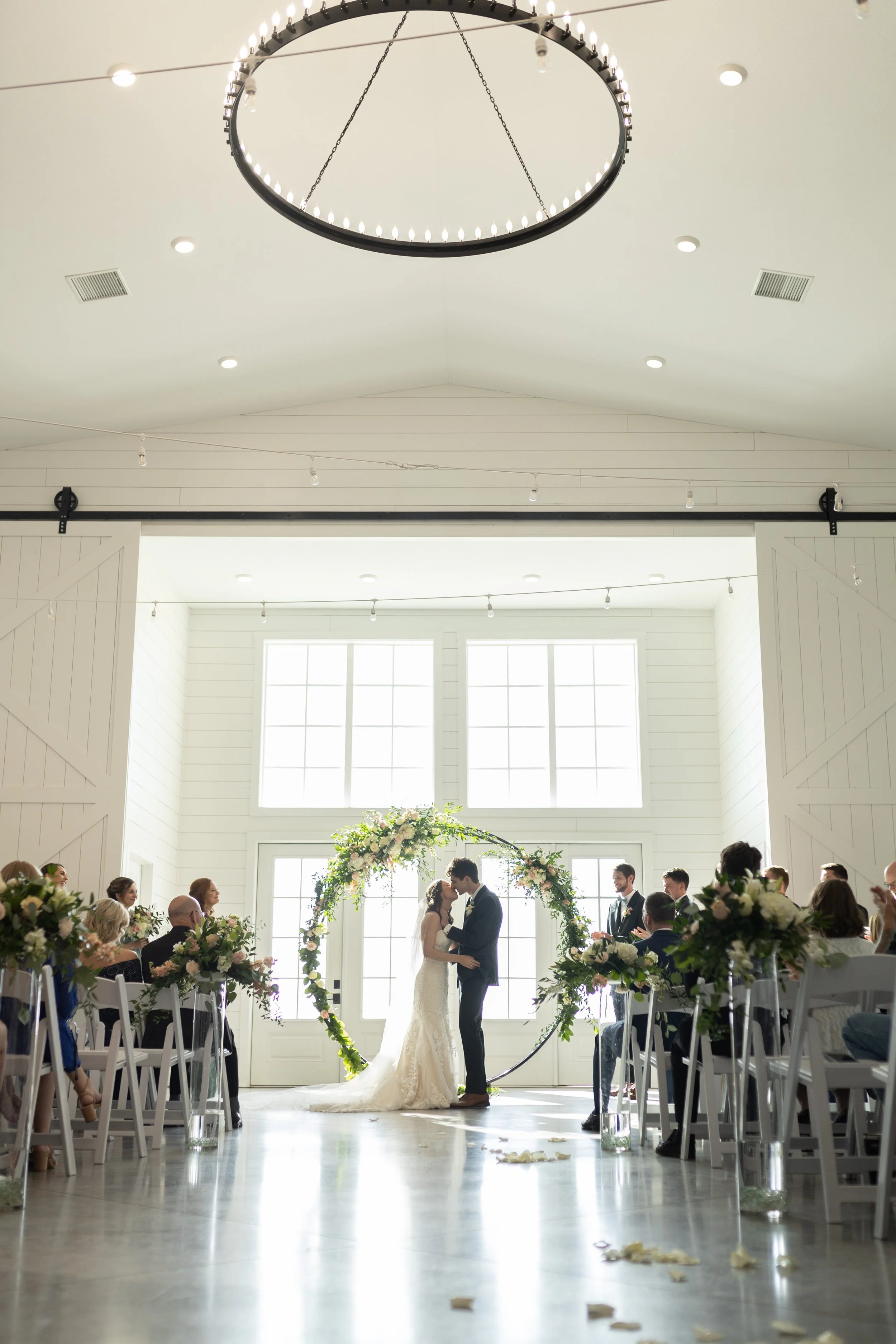 Where To Begin With Planning Your Wedding Day Timeline.