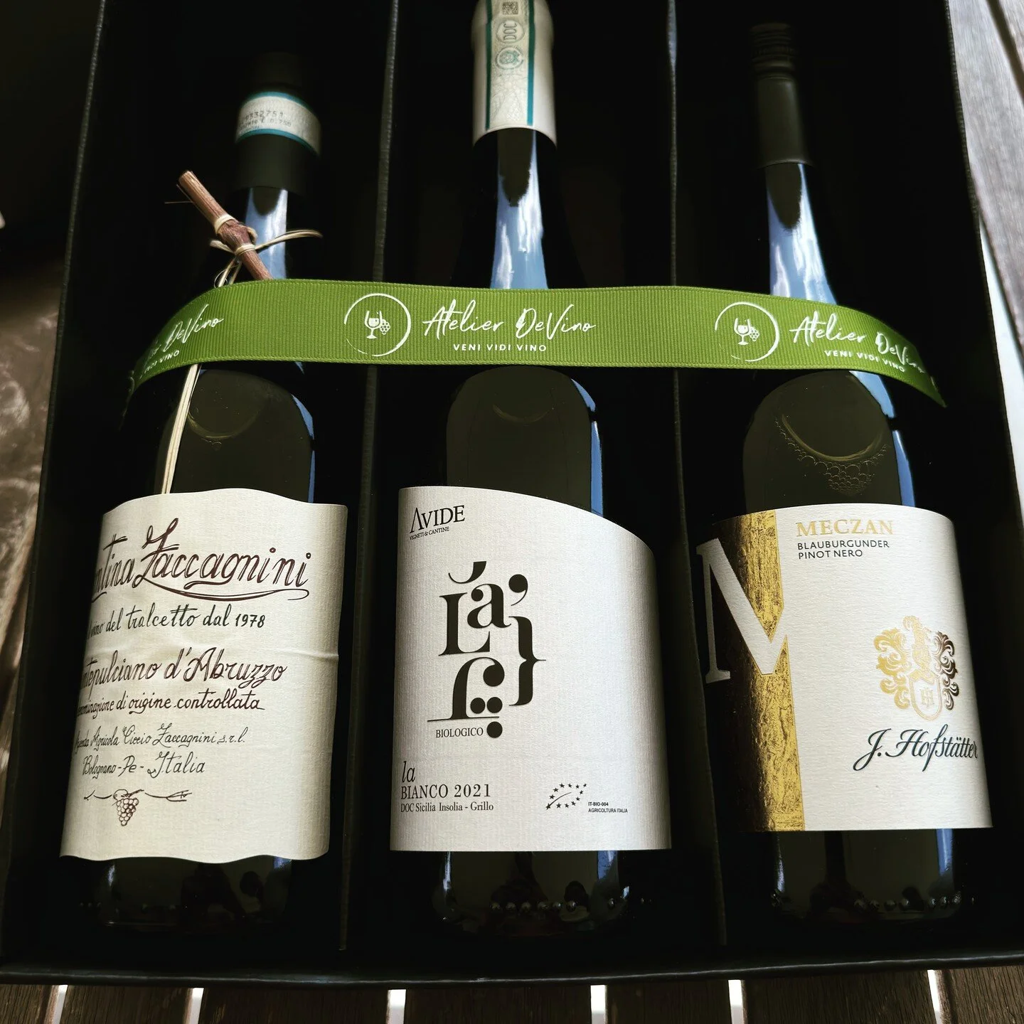 New Selection of #mixedwine #italianwine #onlinewinesydney #trioofwine #cantinezaccagnini #avidewines #jhofst&auml;tter @charteriswines @zuanivini #zuanivigne #sydneyitalian #winelovers #sydneywine #collectorwines #marganbreakingground #feudoluparell