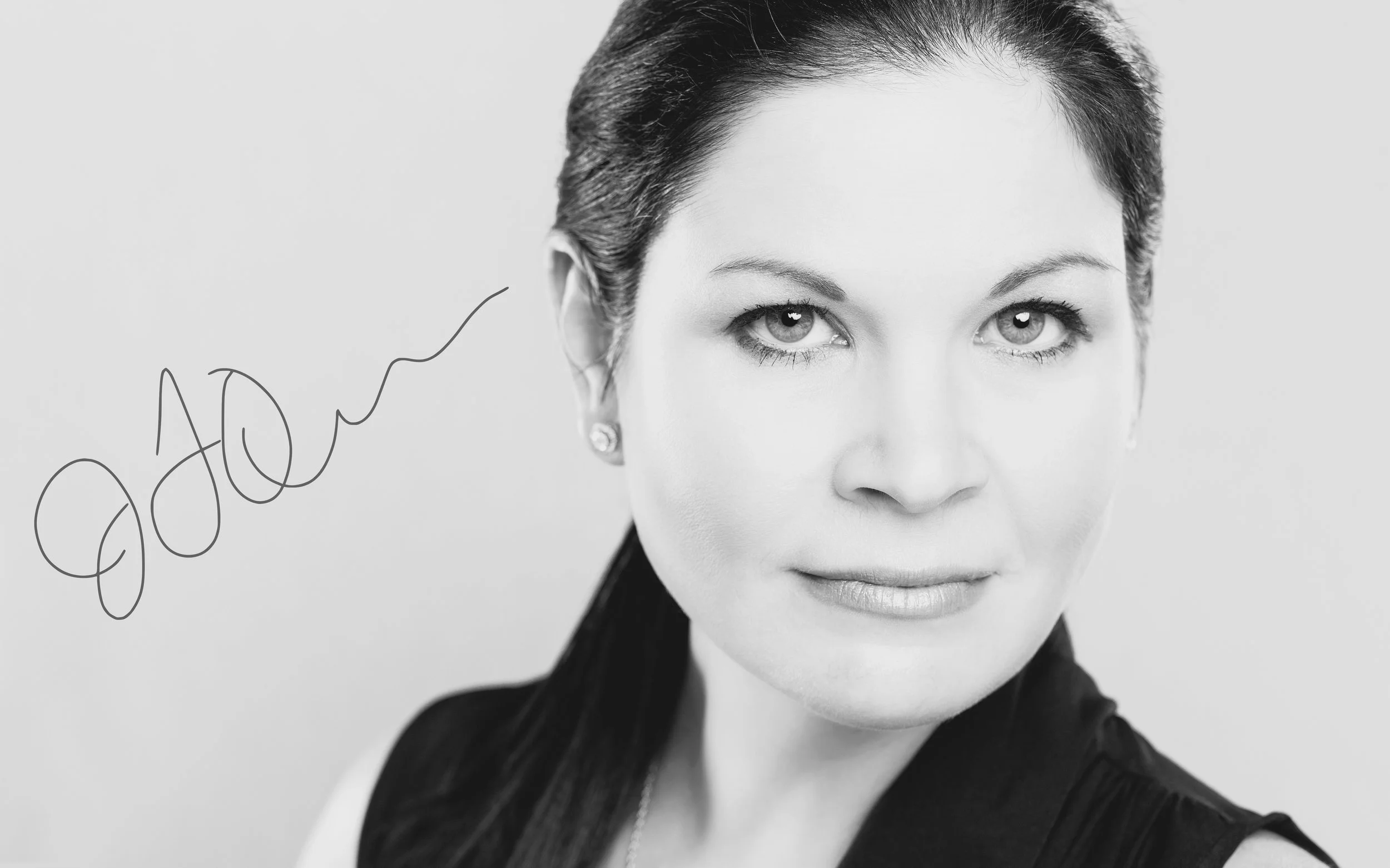 ABOUT JFQ — Joann Farrell Quinn