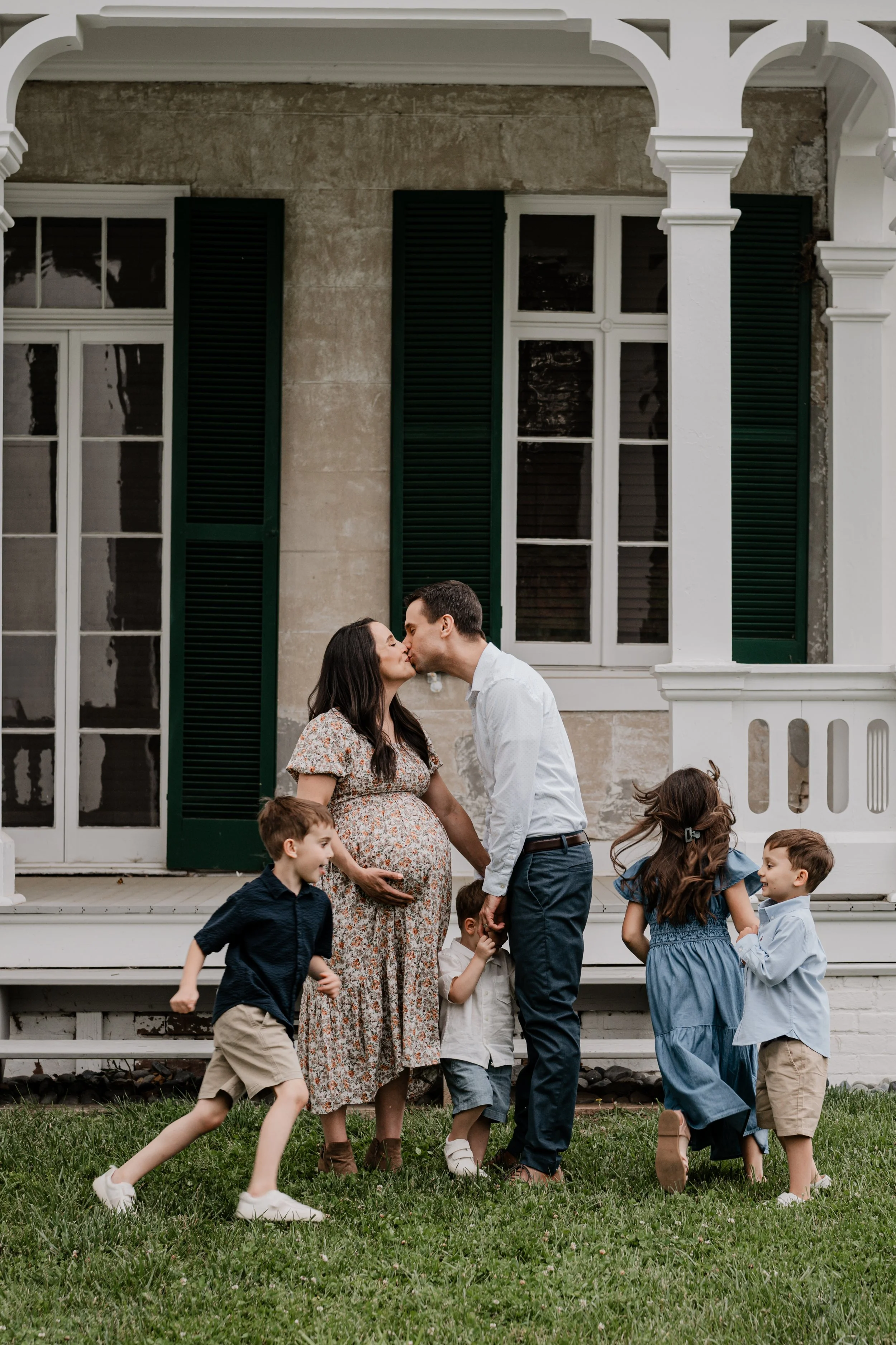 Lifestyle military family photography near Olympia and DuPont