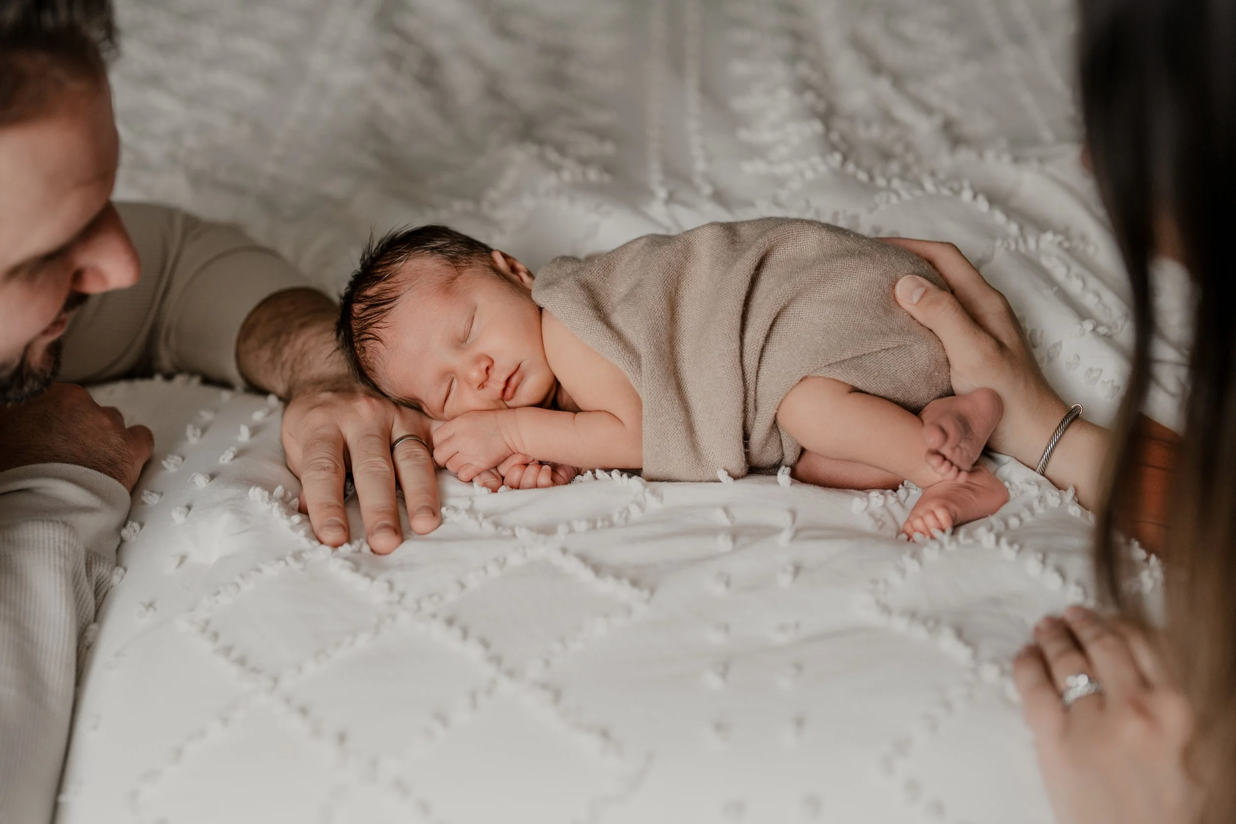Portrait Styles That Work Best for Newborn Family Photos