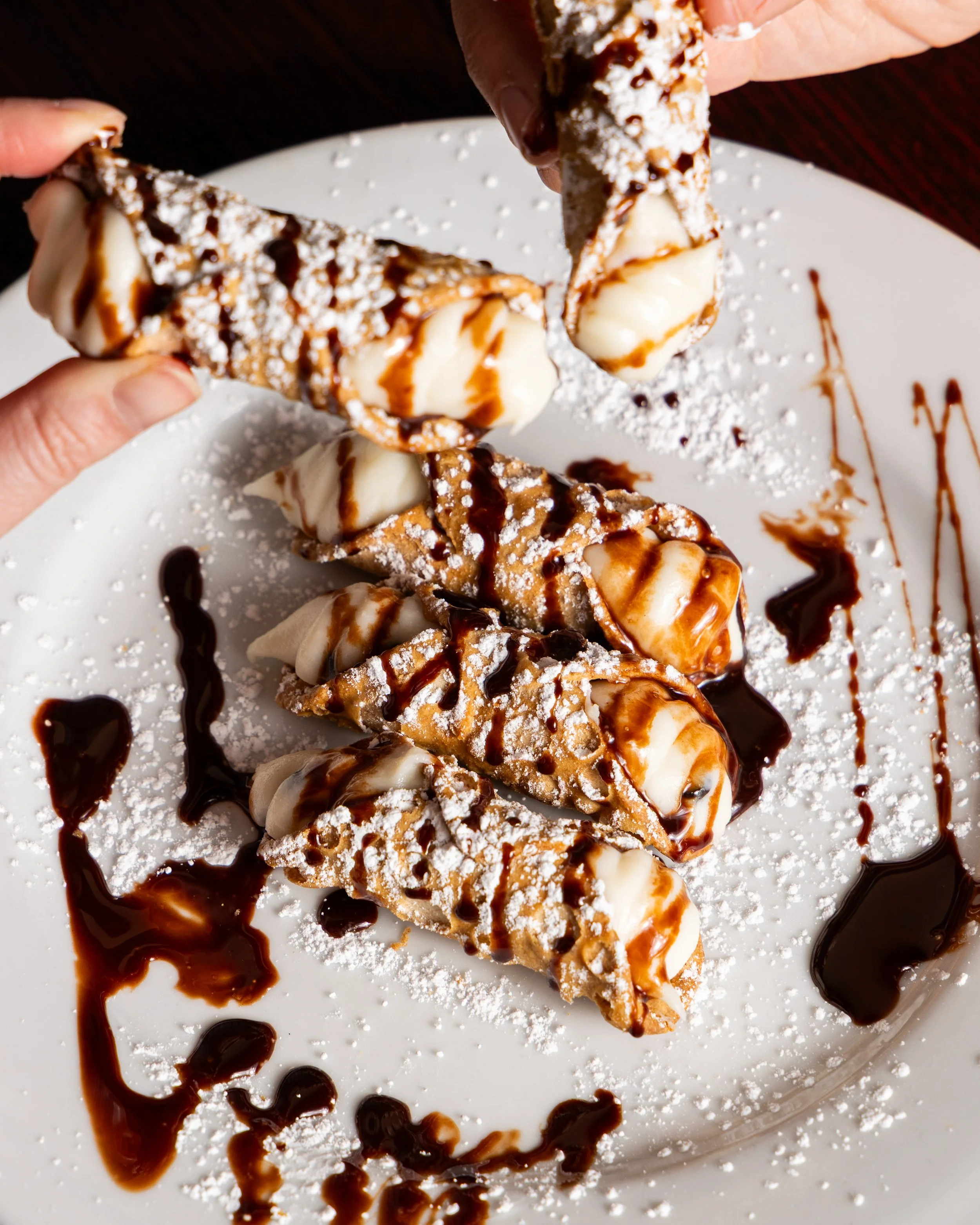 Feb 2026_Alessio's Pizza_Mini Cannolis_04.jpg