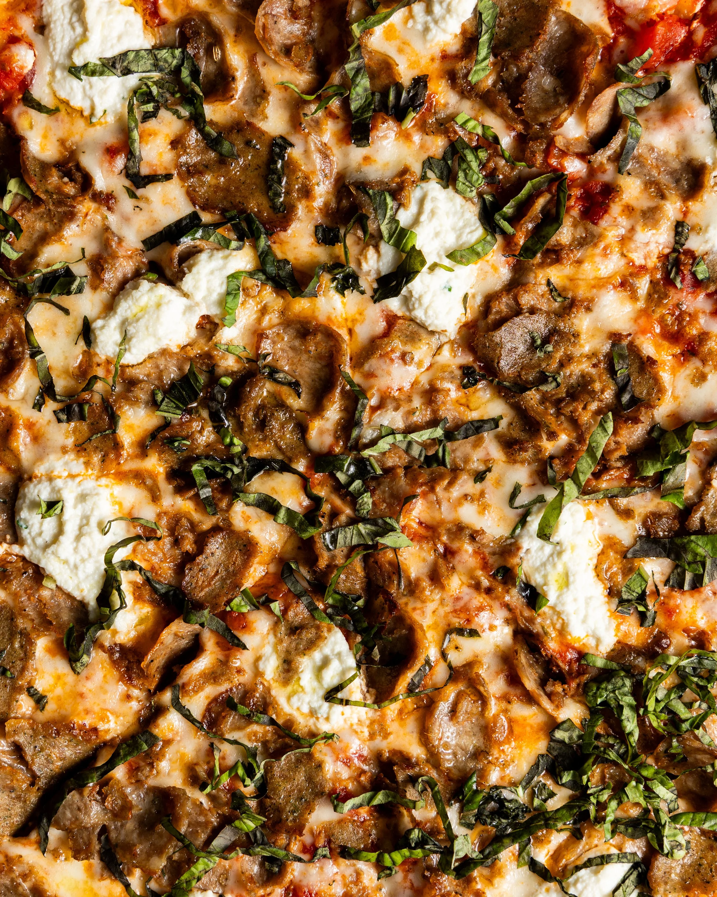 Feb 2026_Alessio's Pizza_Sunday Sauce Pizza_02.jpg