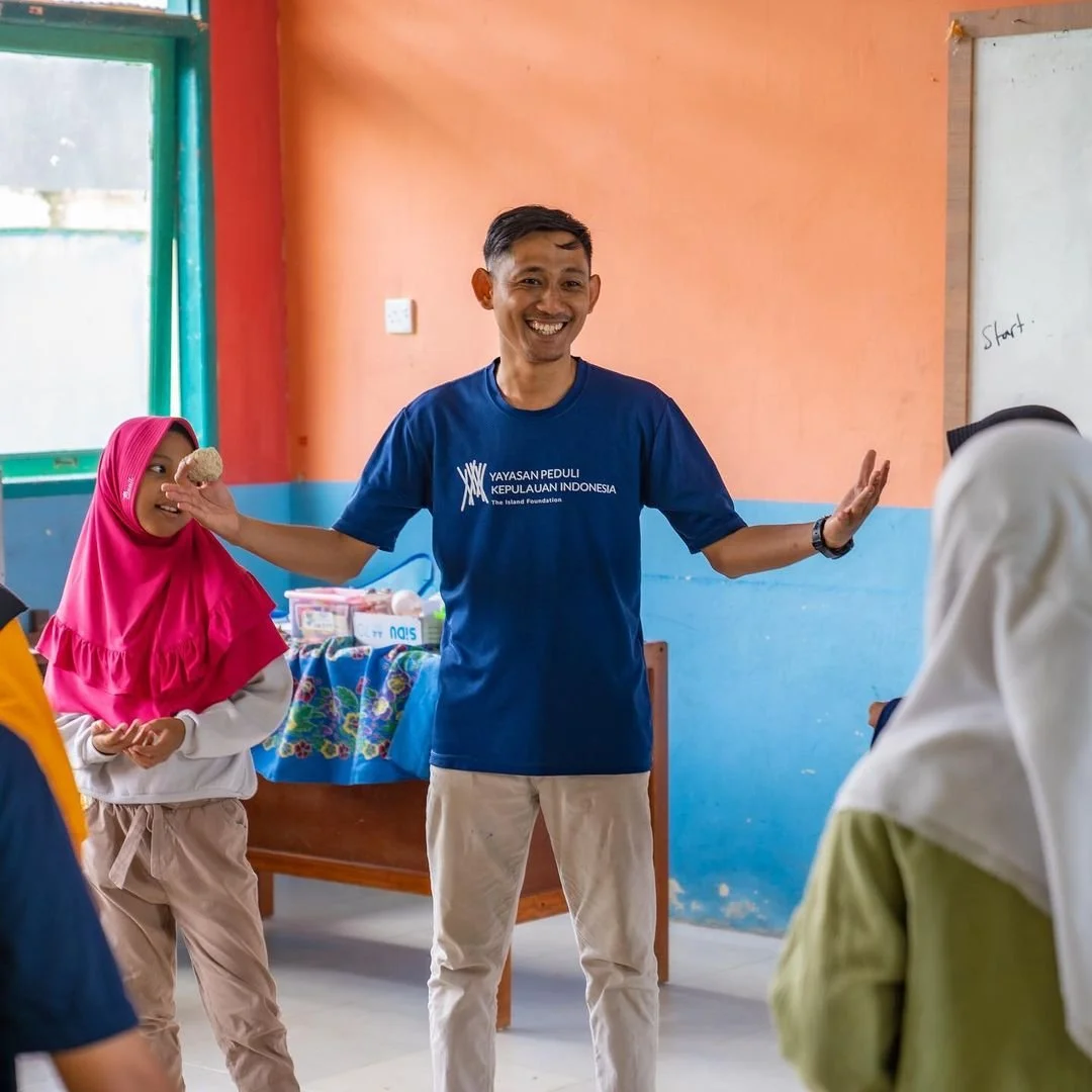 Island Foundation The Long Run Meeting Nikoi Island