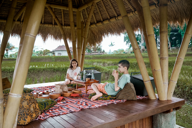 asia-sustainable-travel-capella-ubud-bali-keliki-farmers 3.png