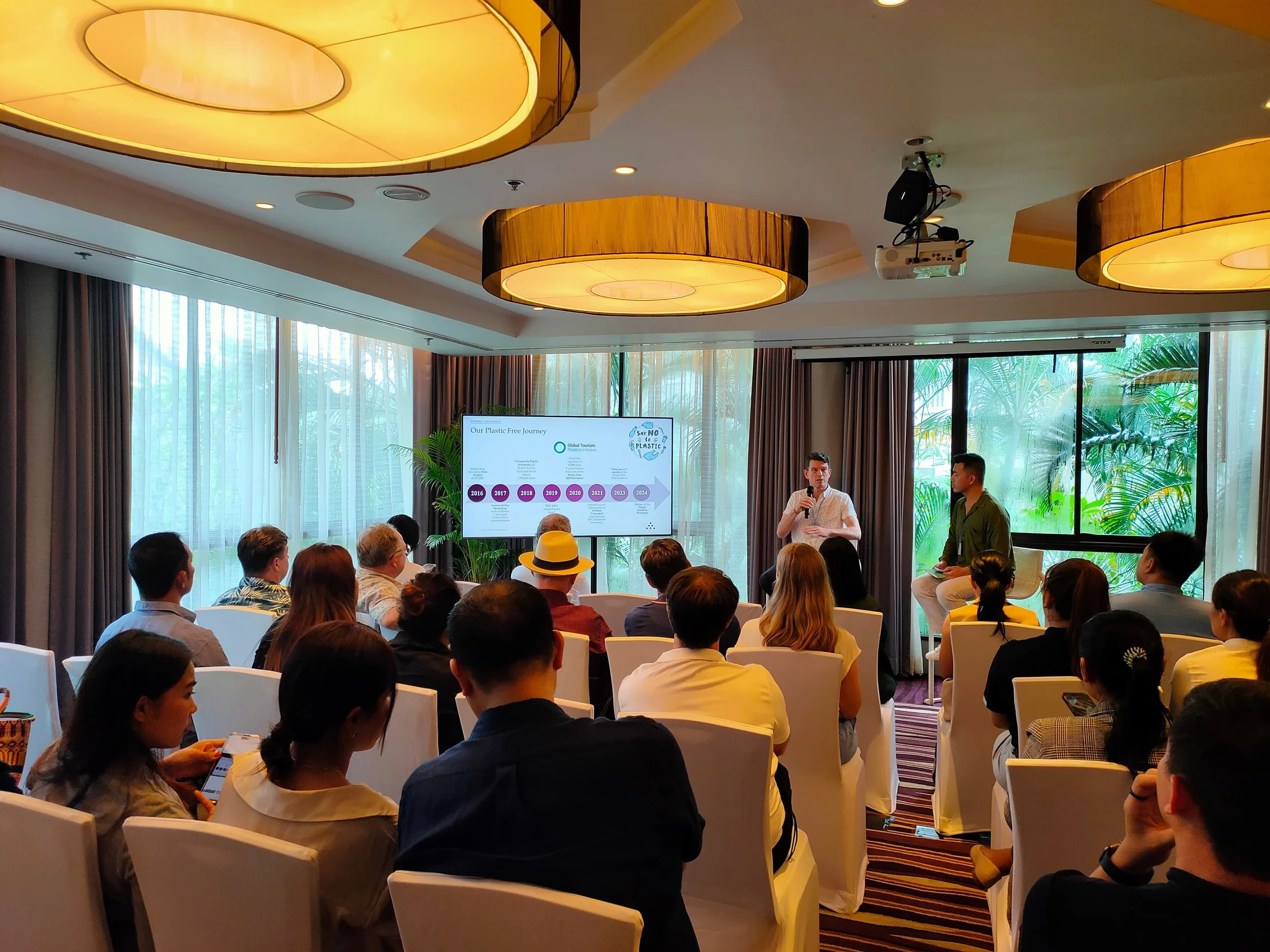 asia-sustainable-travel-forum-phuket-combating the plastic crisis 4.jpg