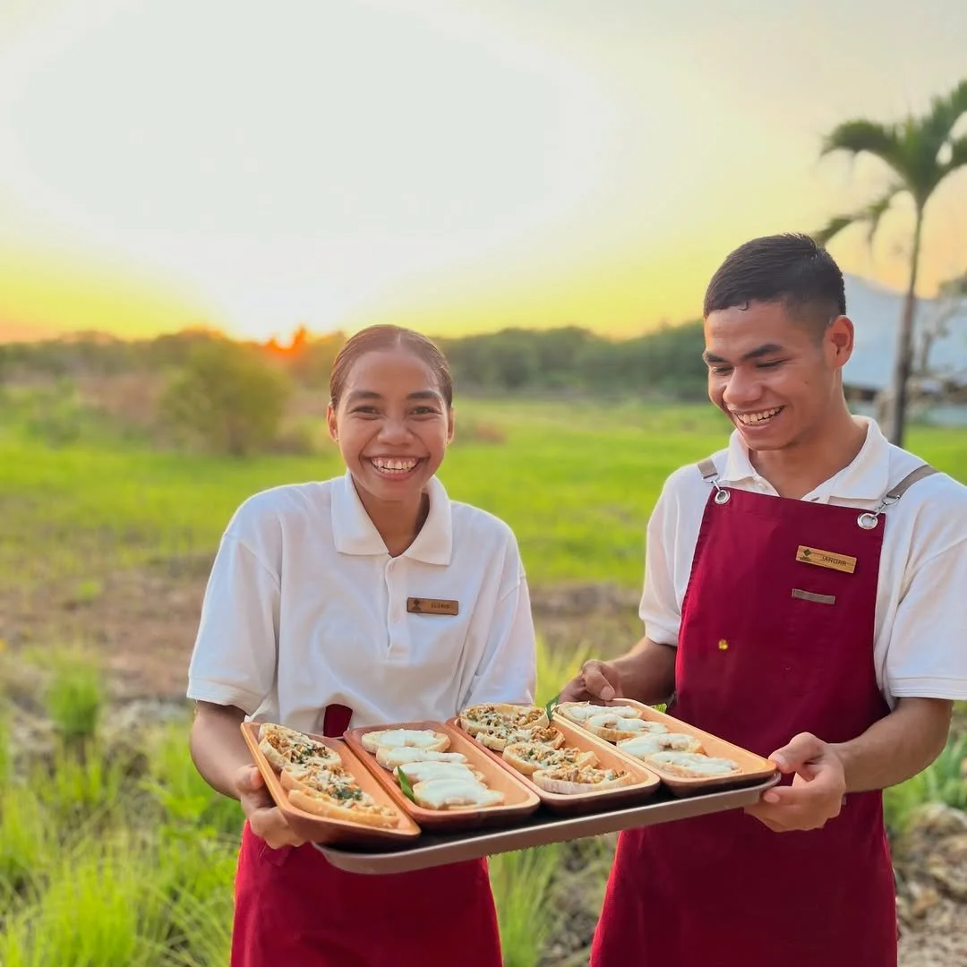 🍹 Why not join us for a drink in our sunset bar🌅 One of our guests’ favourites, this experienc.jpg