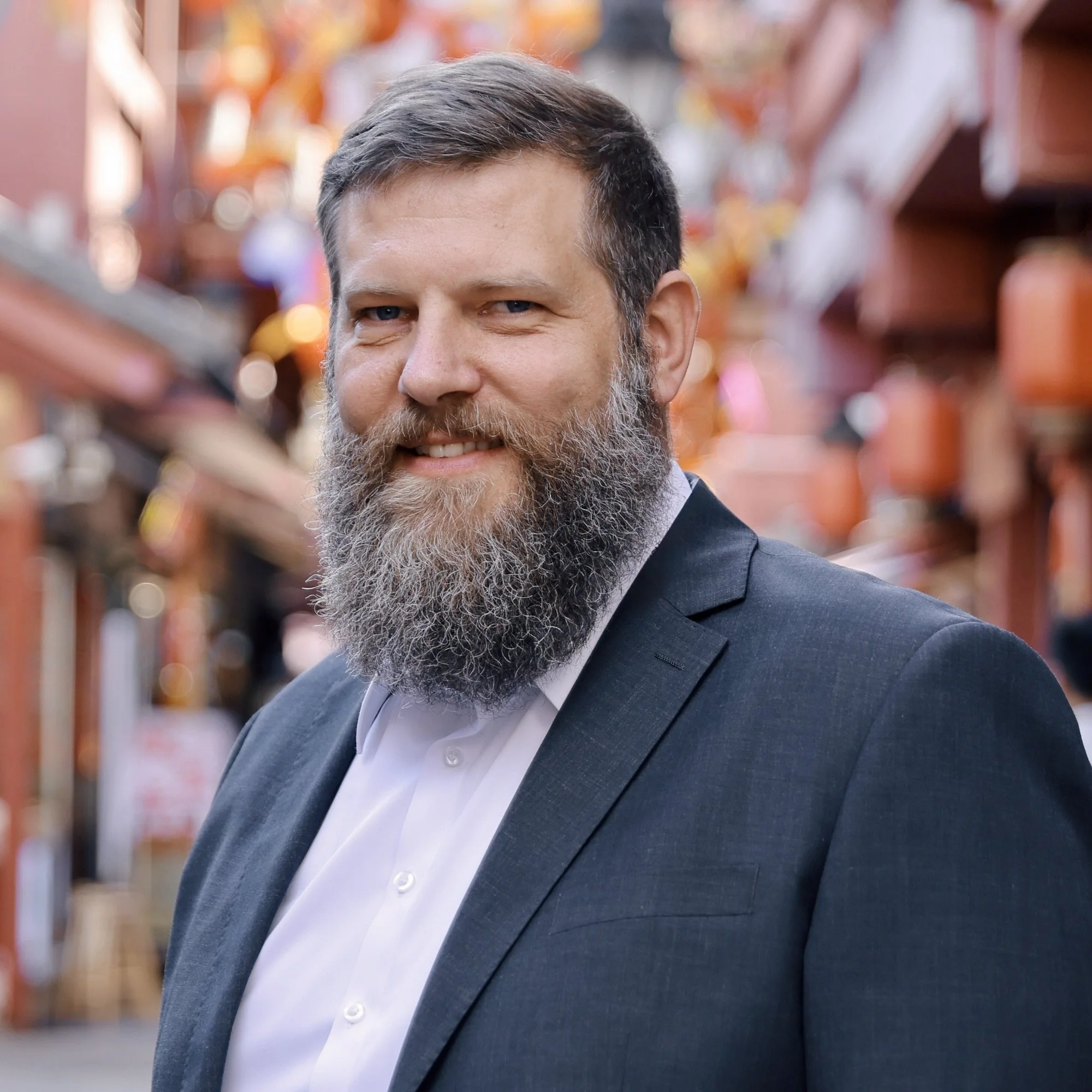 From Baghdad to Yunnan: Bobby Robbins' Honorable Bridge