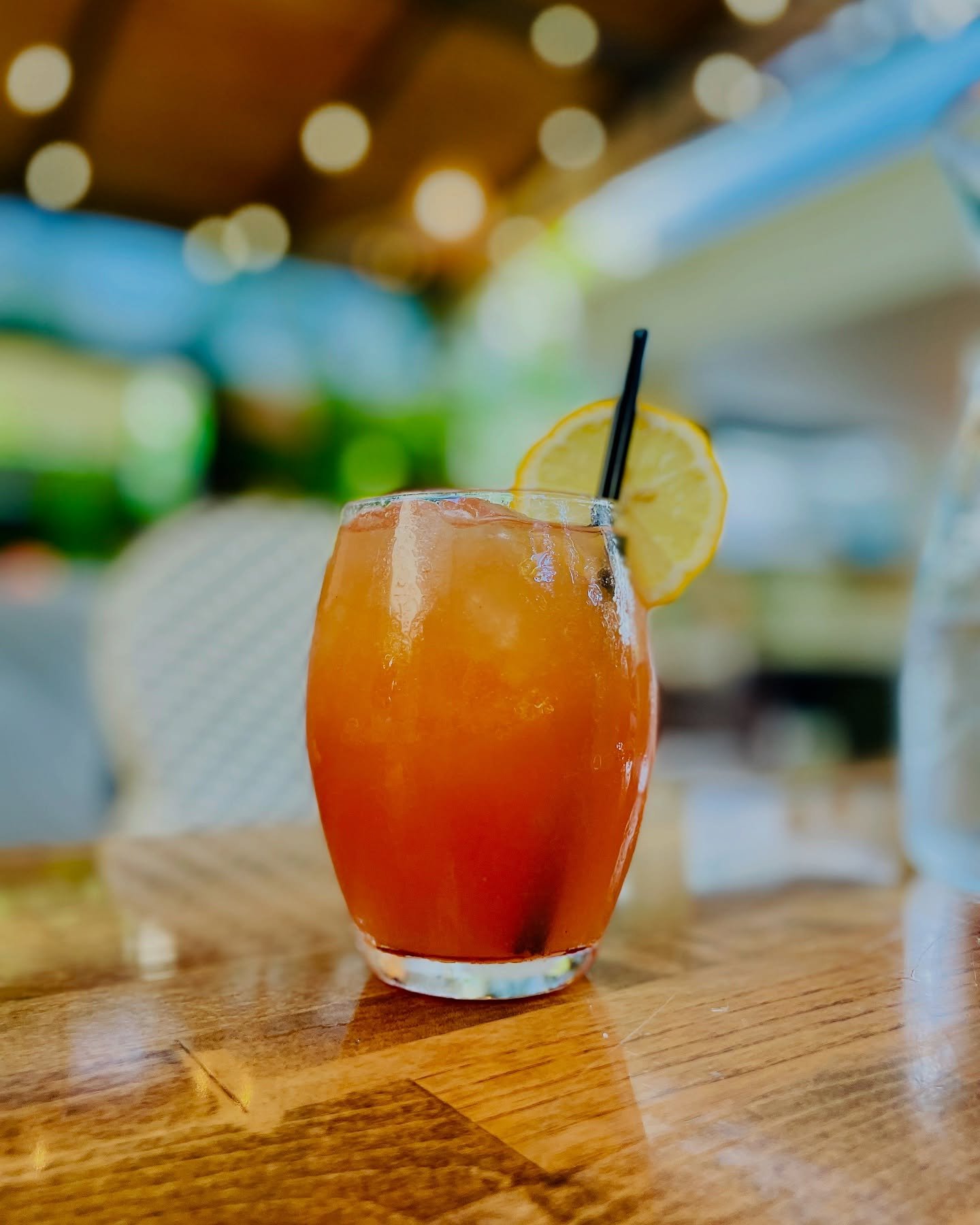 Flavors that flirt, moments that linger. Saturday starts with a pour worth remembering.
#HaitiBites #LeBistro #Saturday #CraftedWithCare #WeekendMood #HaitiInAGlass #DrinkLokal #EatLokal