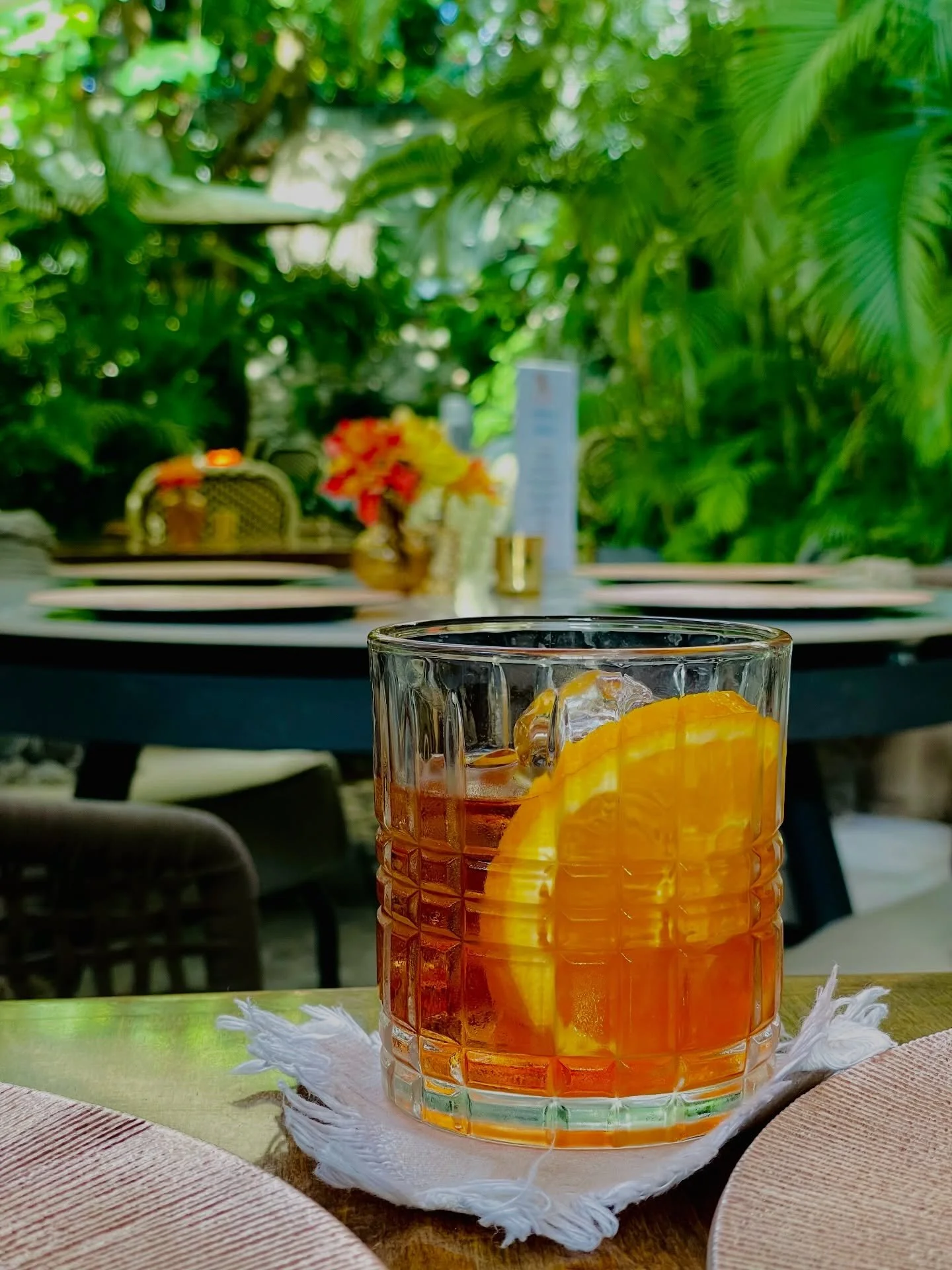 Fridays call for exactly this.

A drink in hand, the garden around you,
and nowhere else to be but on our terrace.

Friday Social : starting at 4pm.

#FridaySocial
#HaitiBites
#LeBistro
#Ap&eacute;roTime
#TGIF