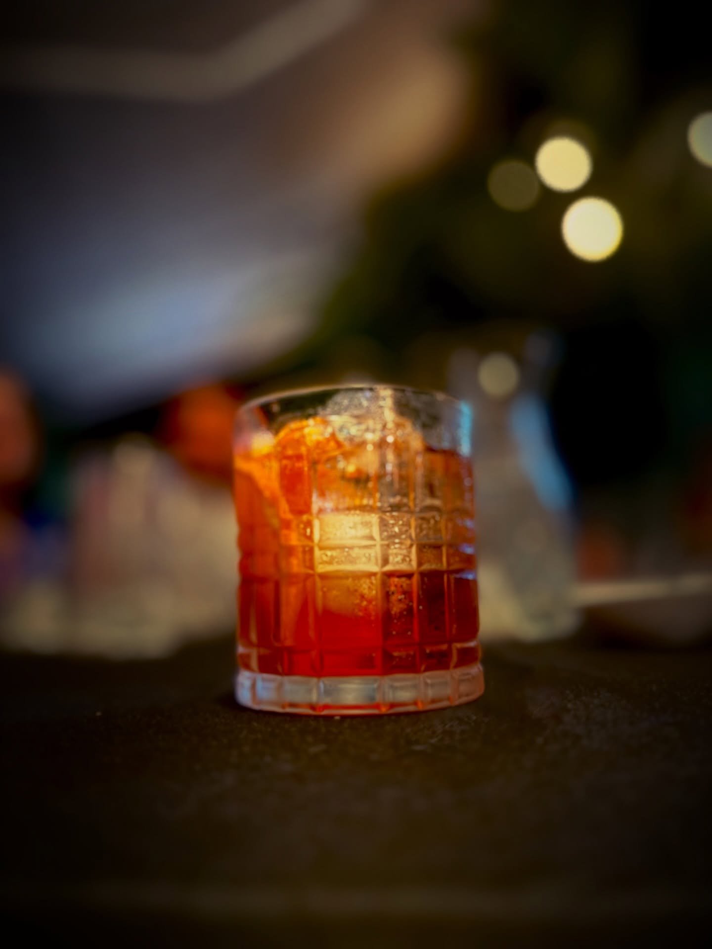 The Negroni: bold, bitter, timeless.
Some classics don&rsquo;t need reinventing.
We just like to call ours &ldquo;Comment faire l&rsquo;amour.&rdquo; A quiet nod to Dany Laferri&egrave;re.

#HaitiBites #LeBistro #Negroni