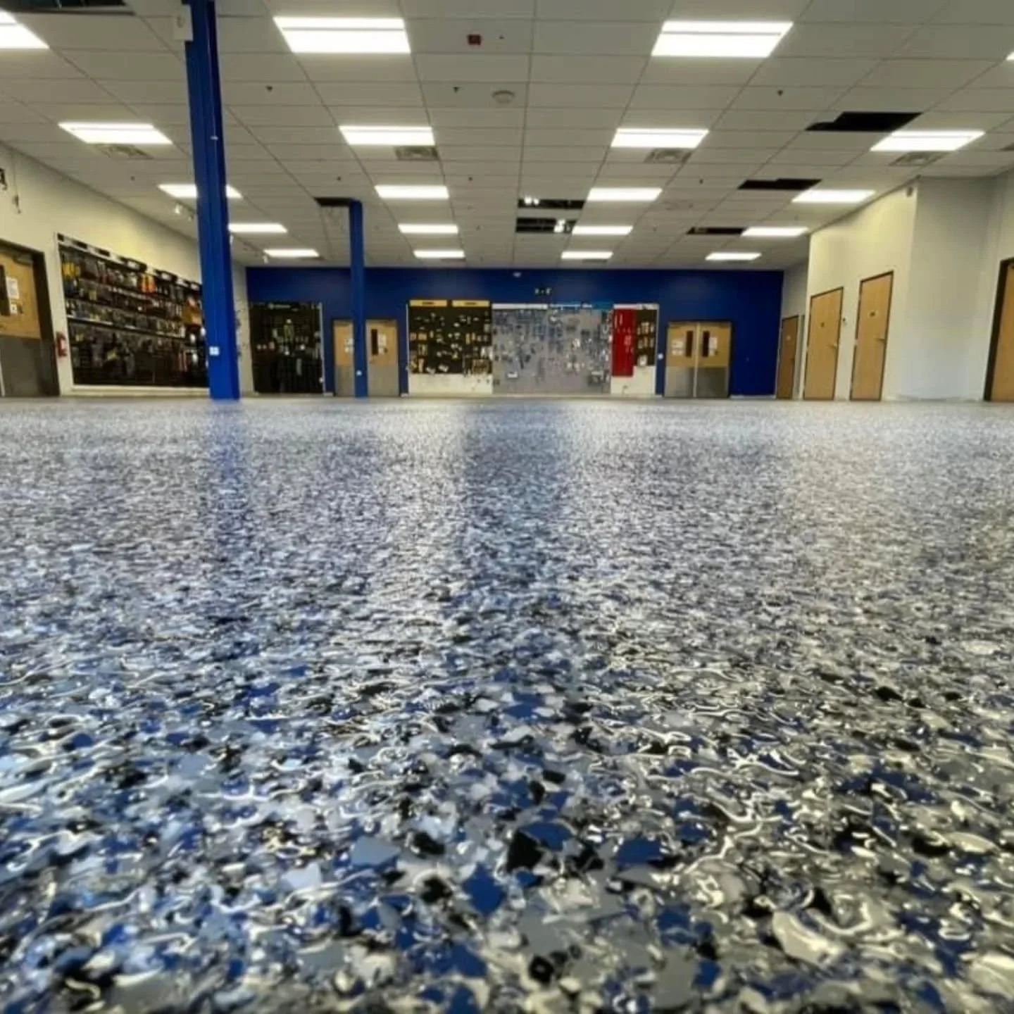 Kids can be messy, that's why this school/daycare called us up for an easy to clean solution that also looks great! 

Contact us today for a free estimate
apexepoxyllc.com
872-254-5050

#epoxy #epoxyflooring #flooring #flooringideas #flooringinstalla