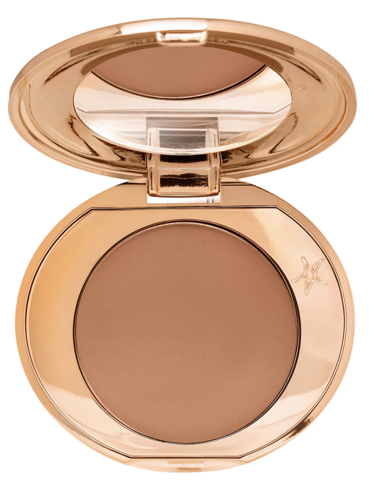 Charlotte Tilbury Airbrush Flawless Finish pressed setting powder for mature skin
