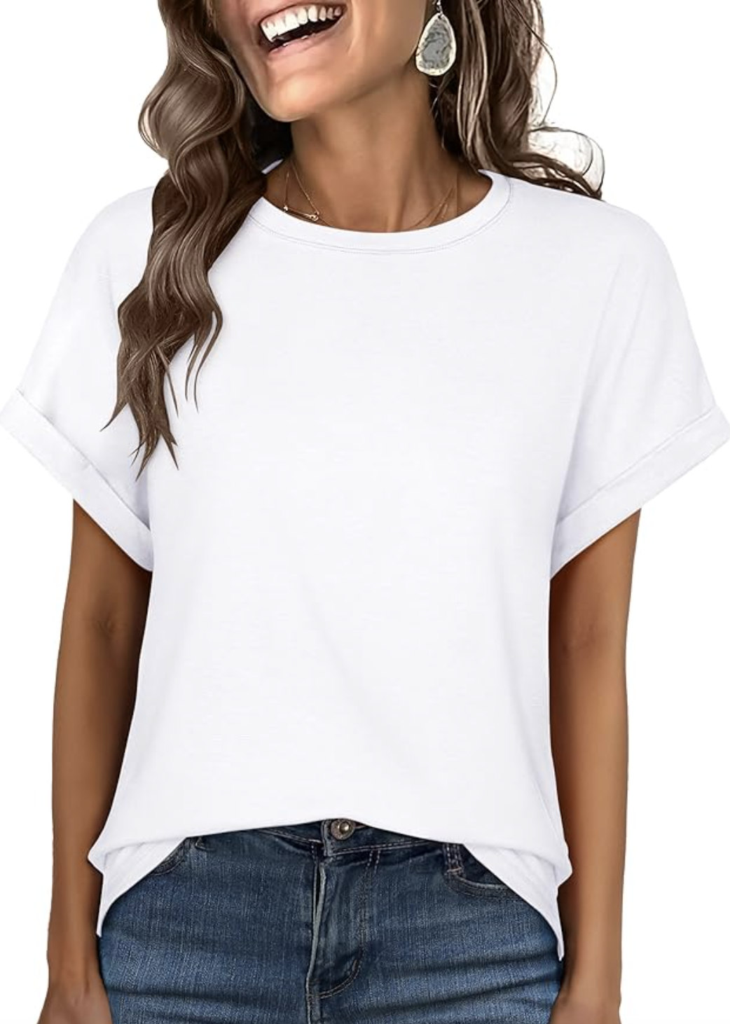 Woman wearing the Anrabess oversized white t-shirt from Amazon, a thick and affordable short sleeve tee that isn't see-through.