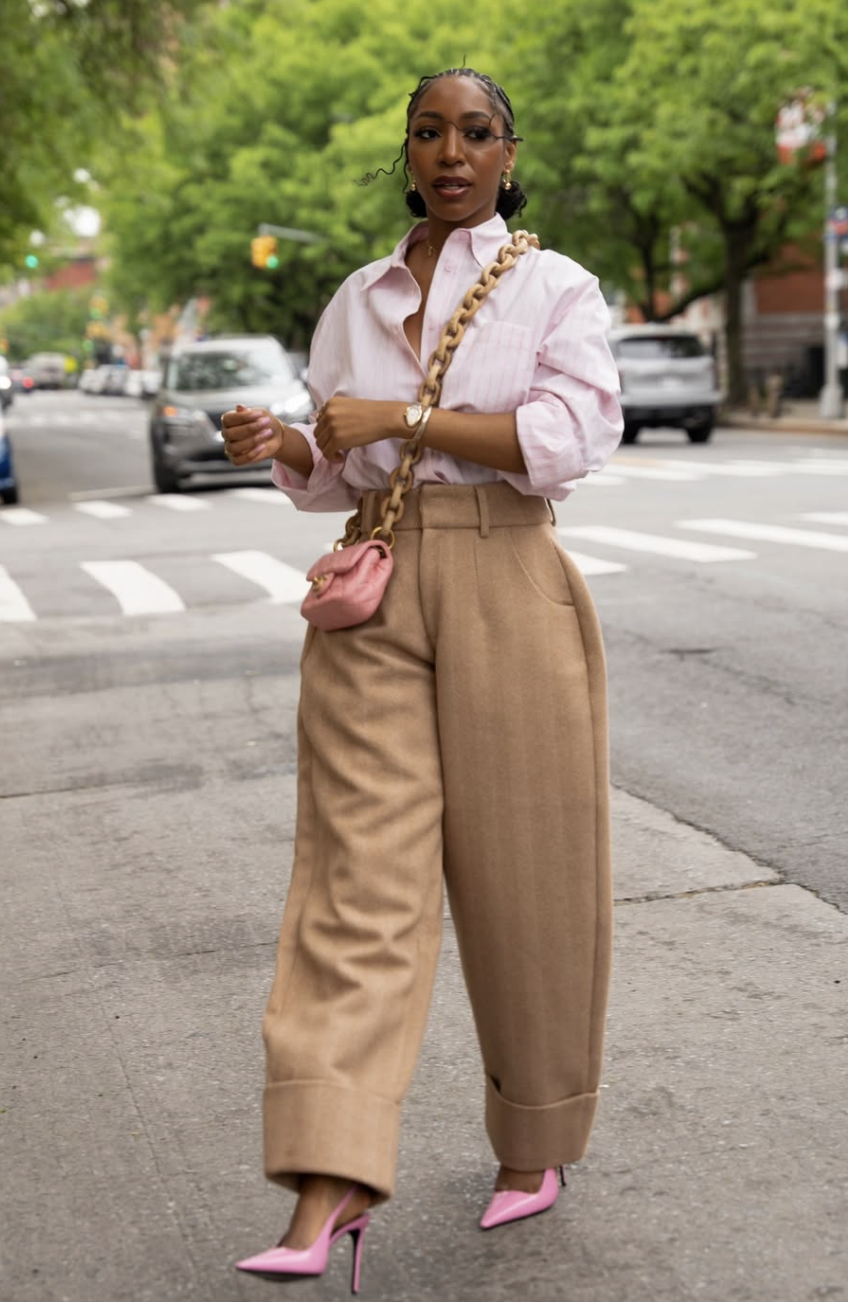 7 Genius Hacks Fashion Editors Use to Walk Effortlessly