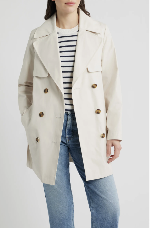 Via Spiga water-resistant packable rain jacket styled for fall, featured in an Autum Love guide