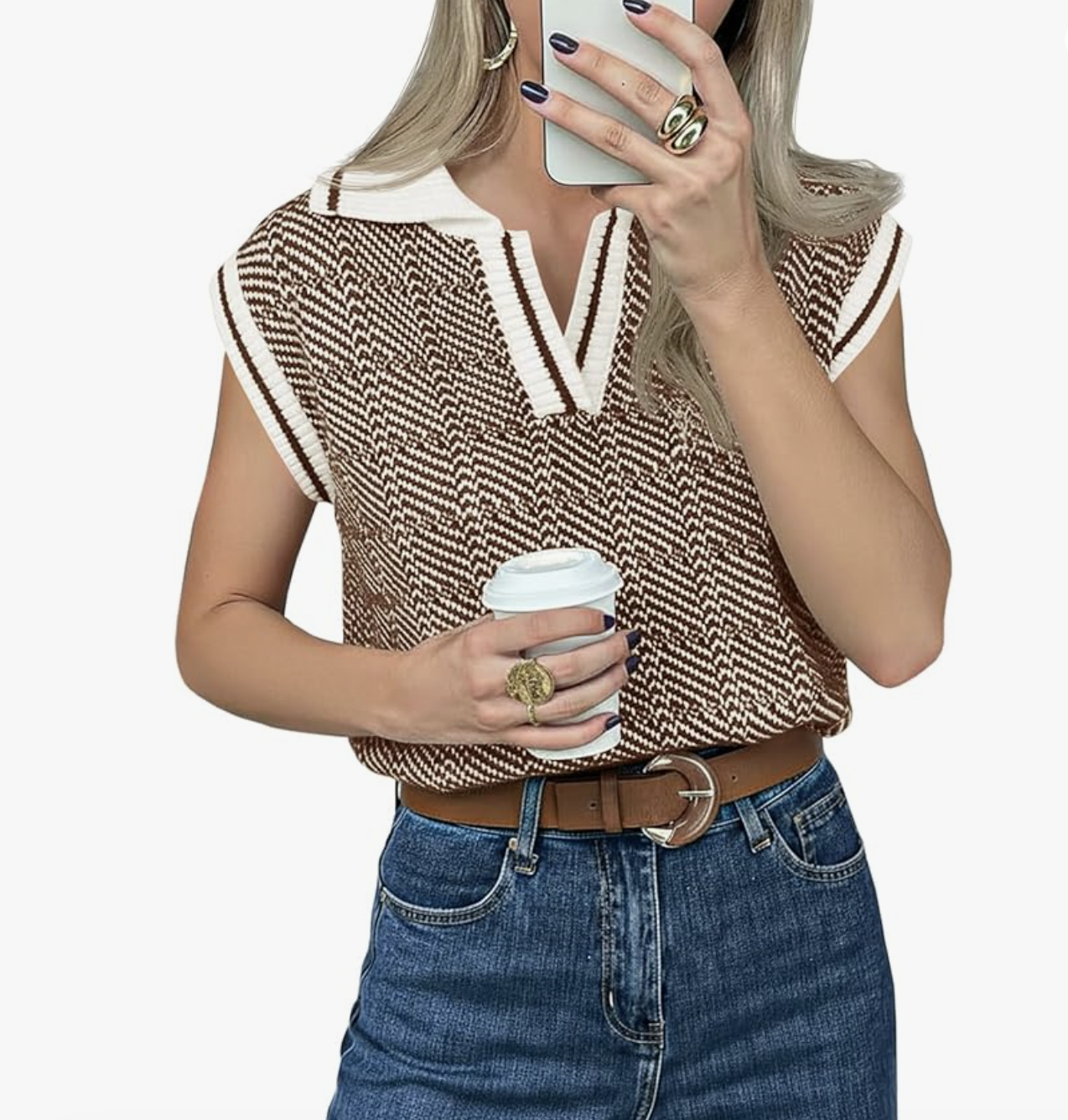 A woman wearing the Saodimallsu short sleeve color block sweater vest in brown and white, featuring a V-neck polo collar and a relaxed knit texture, styled with high-waisted denim for a 2026 spring look.