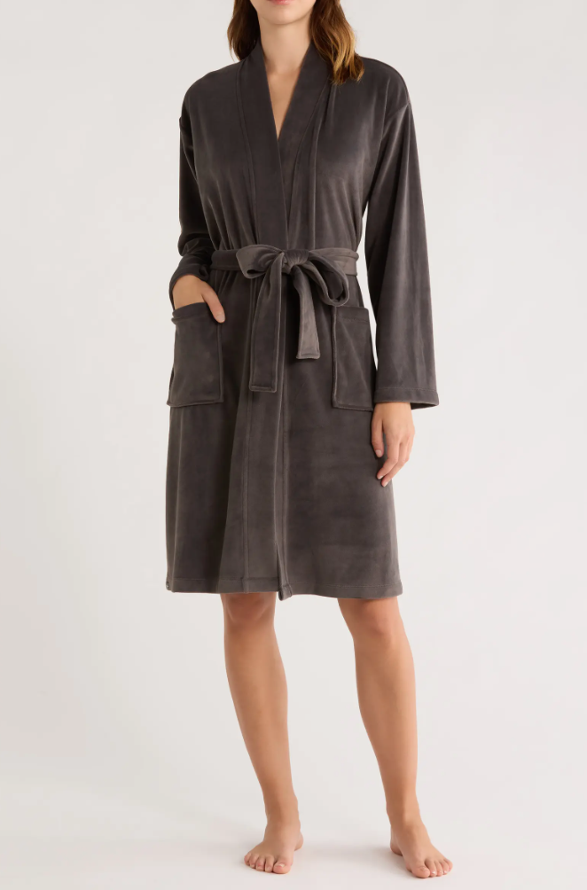 Luxe Chic Robe Barefoot Dreams® $135.00Current Price $135.00