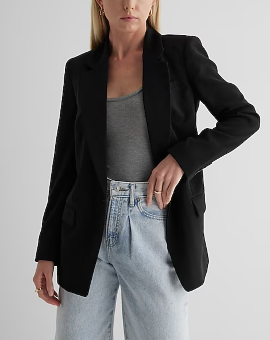 Sizzle in Style The Best Women's Blazers to Elevate Your Wardrobe in