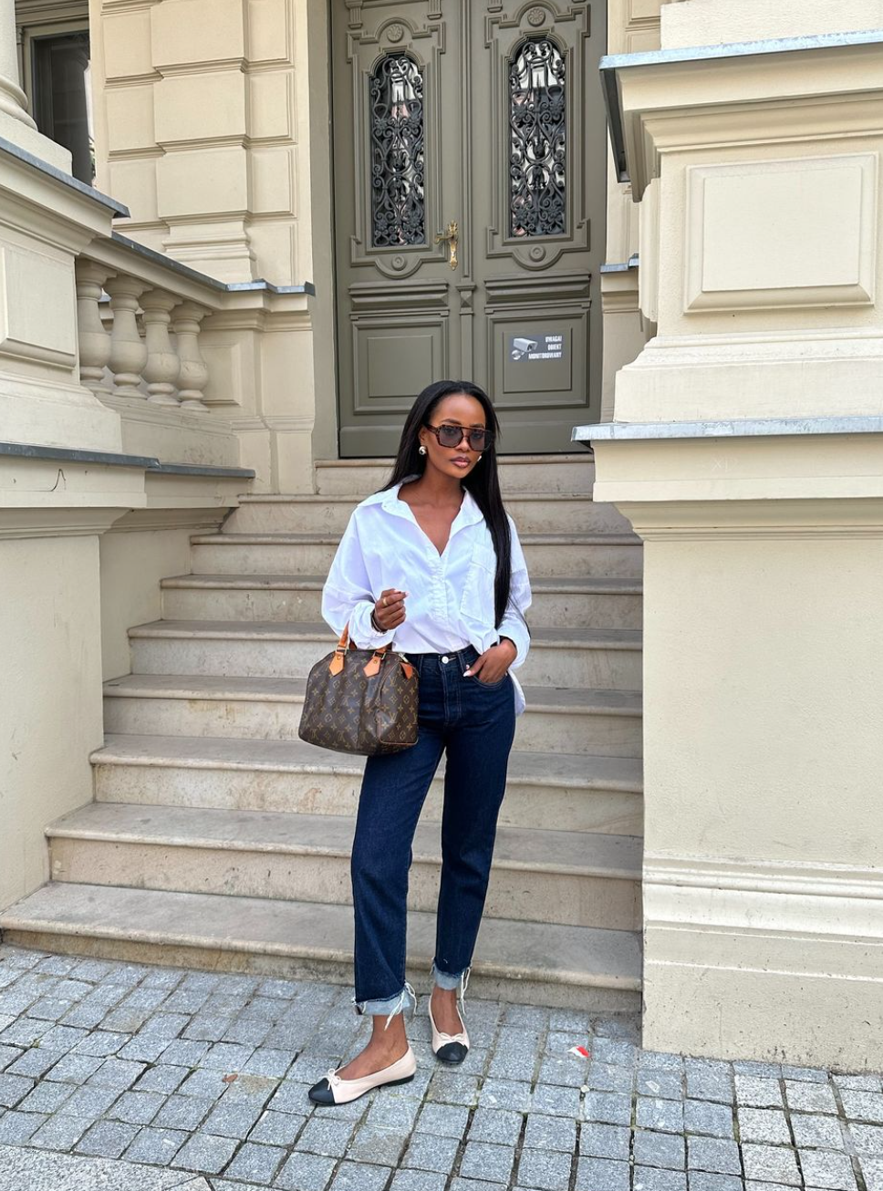 Dr Martens Mary Janes Street Style Mary Janes Styled With Jeans Dr