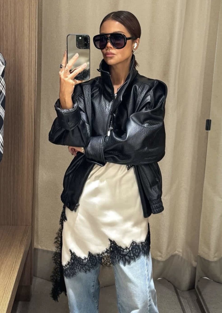 Middle-Part Buns hairstyle