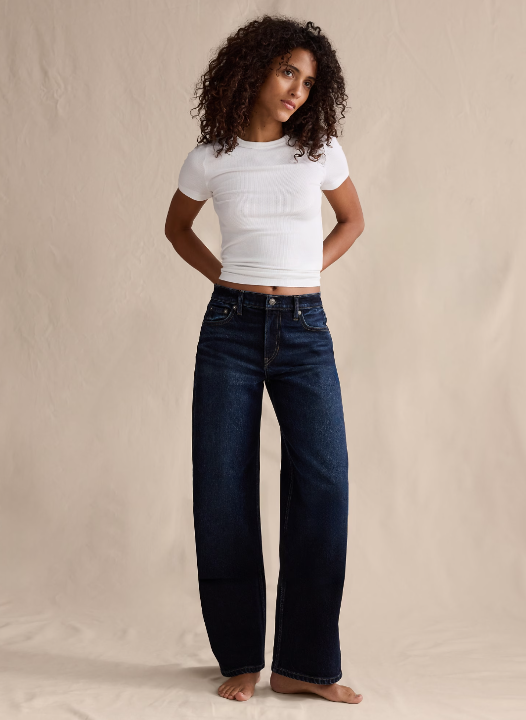 Mid-Rise 90S Loose Jean $120.00