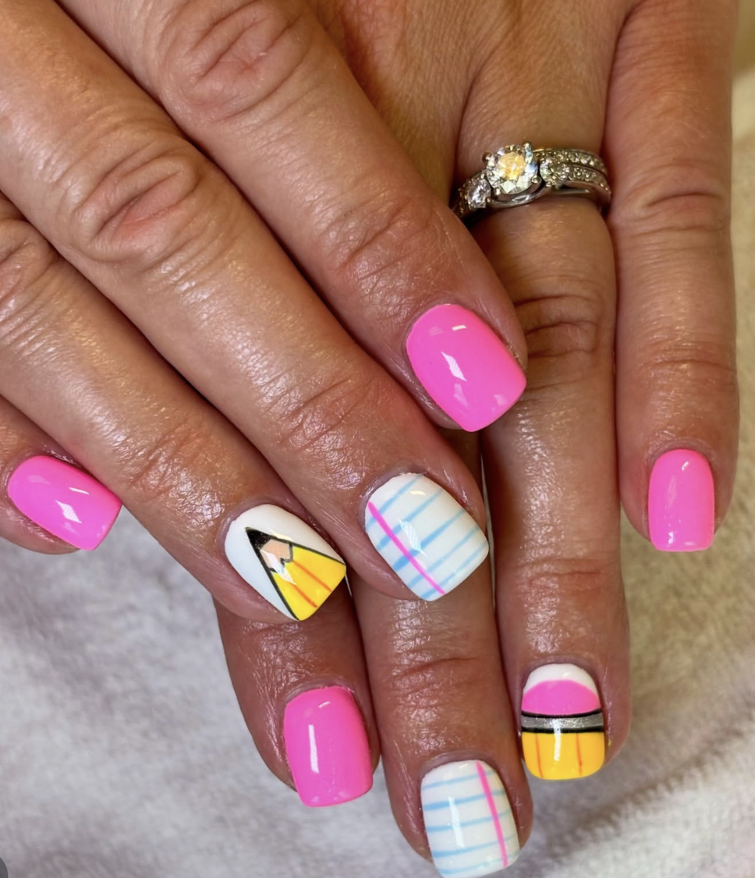 Cute school-color side tips for a back-to-school manicure