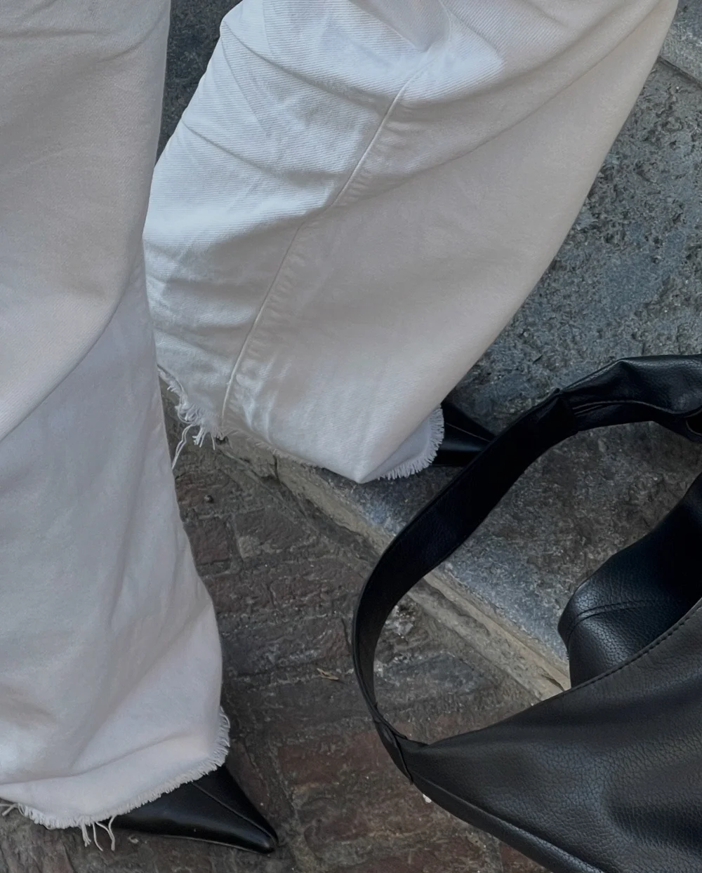 What to Wear When Nothing Looks Good: Real Styling Tricks That Actually ...