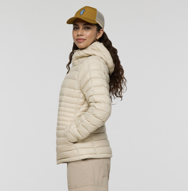 Cotopaxi Fuego hooded down jacket for women