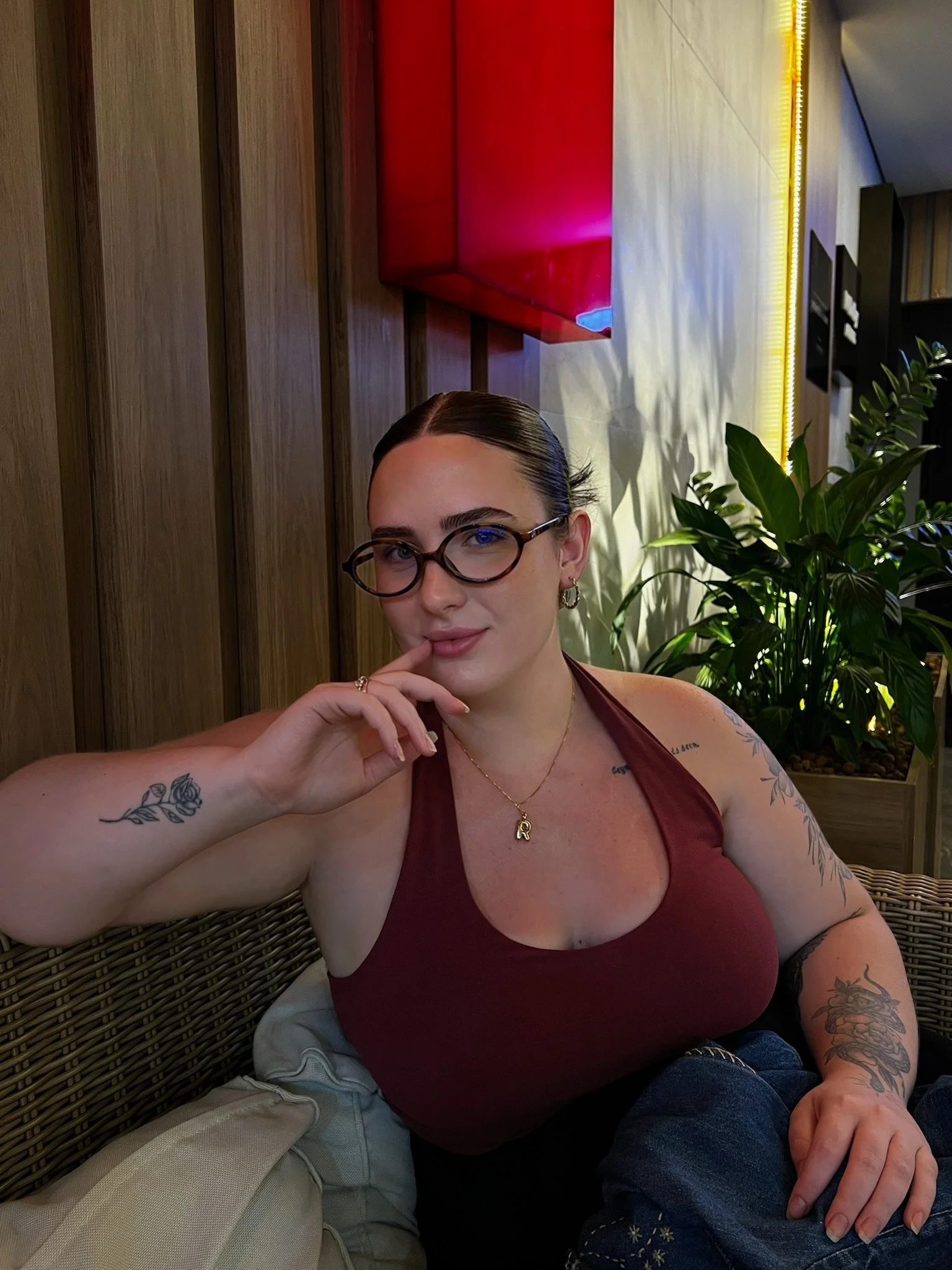 12 Best Stretch Jeans for Women (2026): Top-Rated Styles That Actually Hold Their Shape