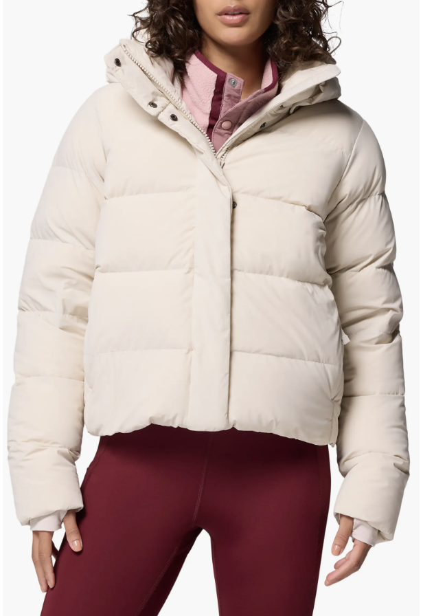 Columbia Sienna Hill packable quilted jacket styled for fall, featured in an Autum Love guide