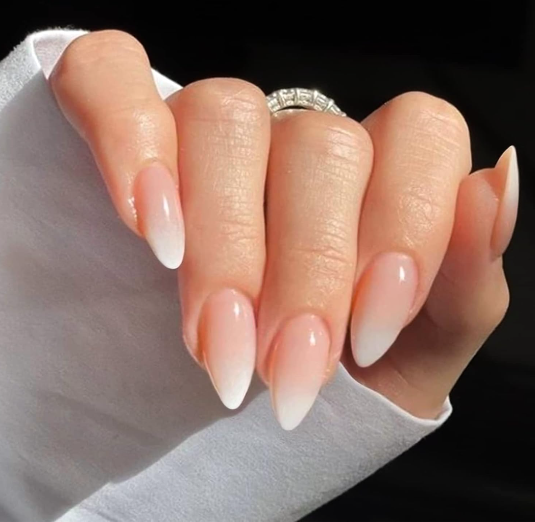 press on almond nails
