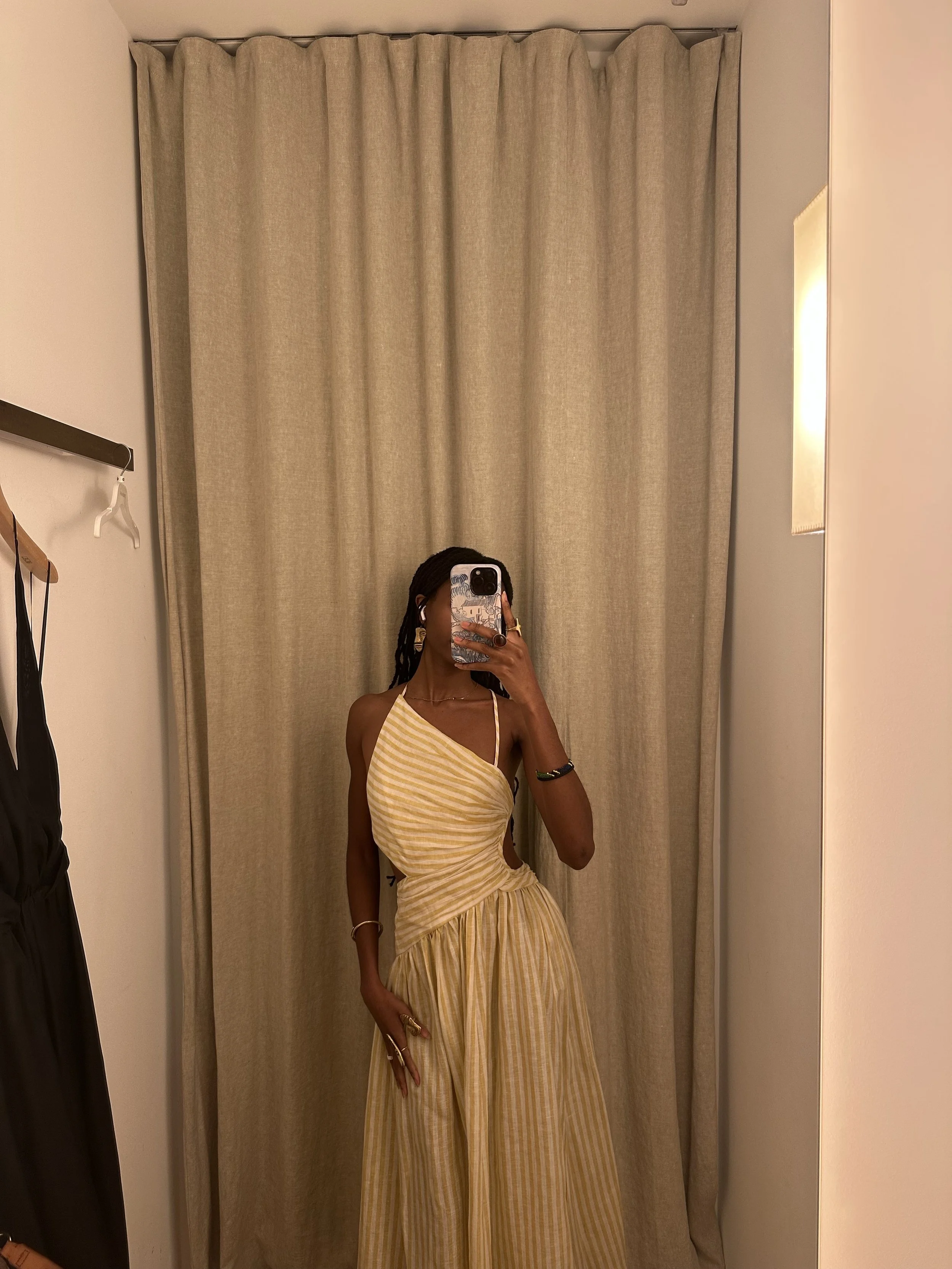 14 Luxury Spring Wedding Guest Dresses