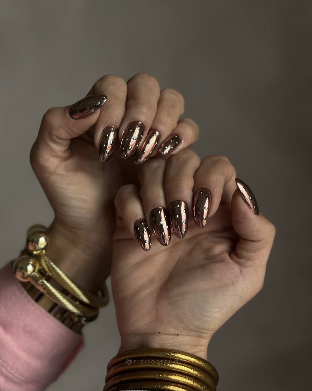 September nail idea featuring copper chrome nails