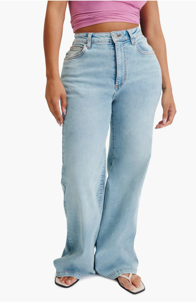 Women's Curvy Stretch Wide Jean Cotton On