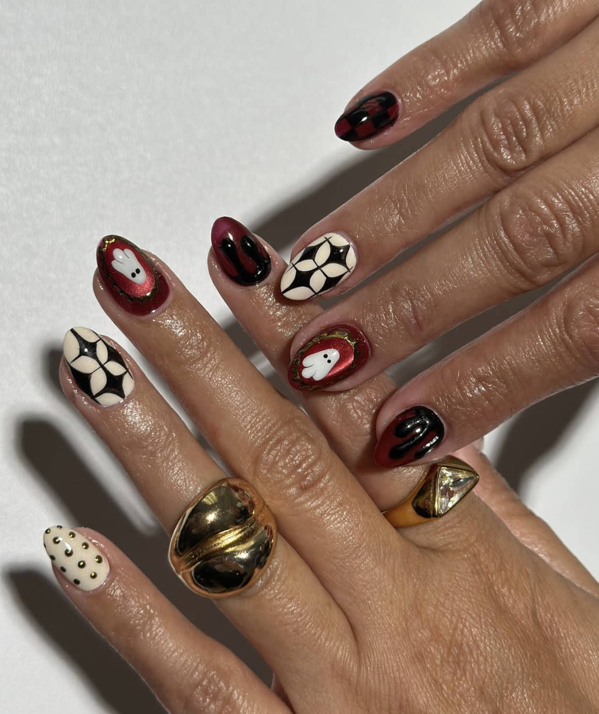 15 October Nail Ideas That Feel Very Right for Fall 2026