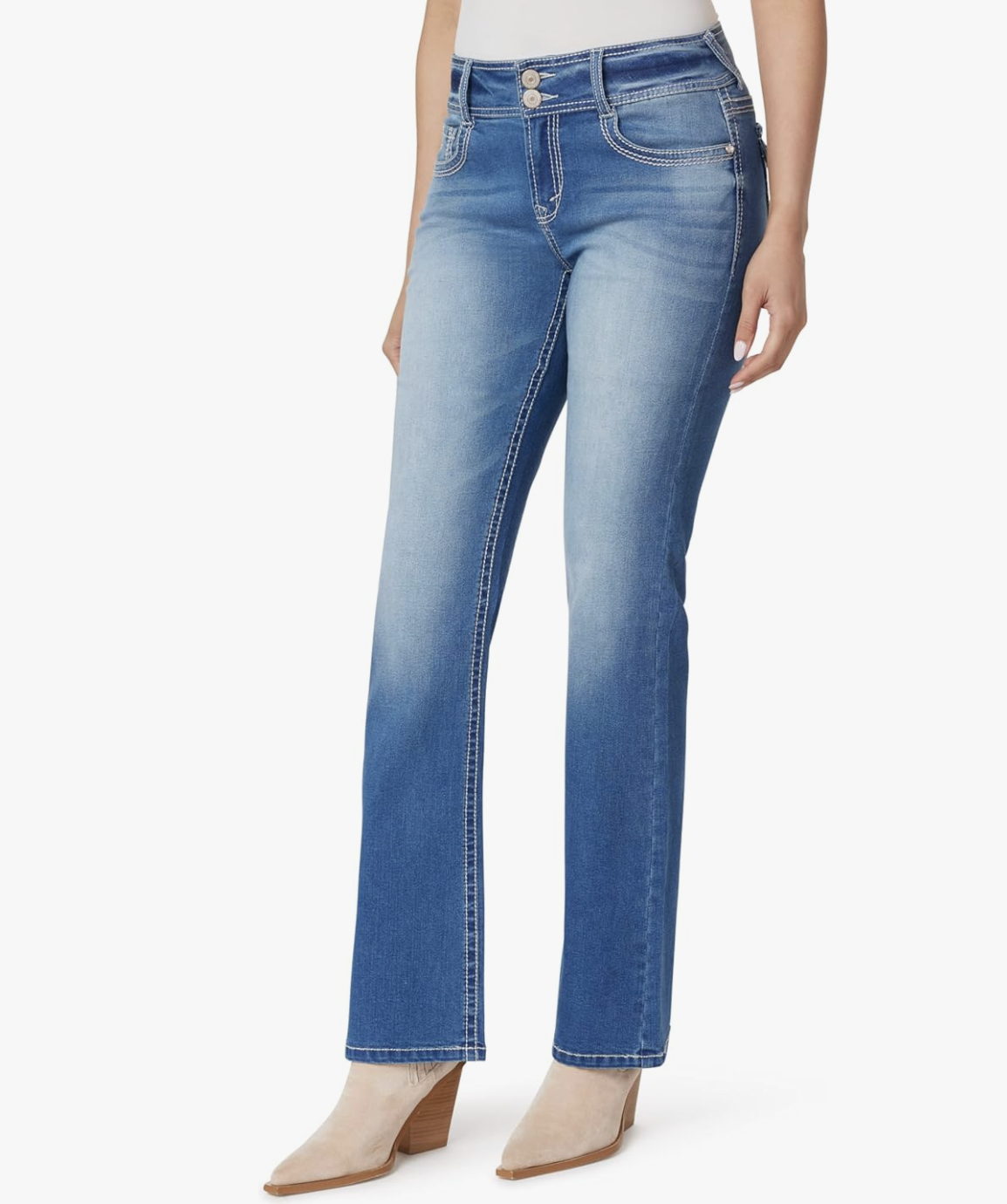 Curvy fit bootcut jeans that balance the hips and thighs, styled with a block heel for a lengthened silhouette.