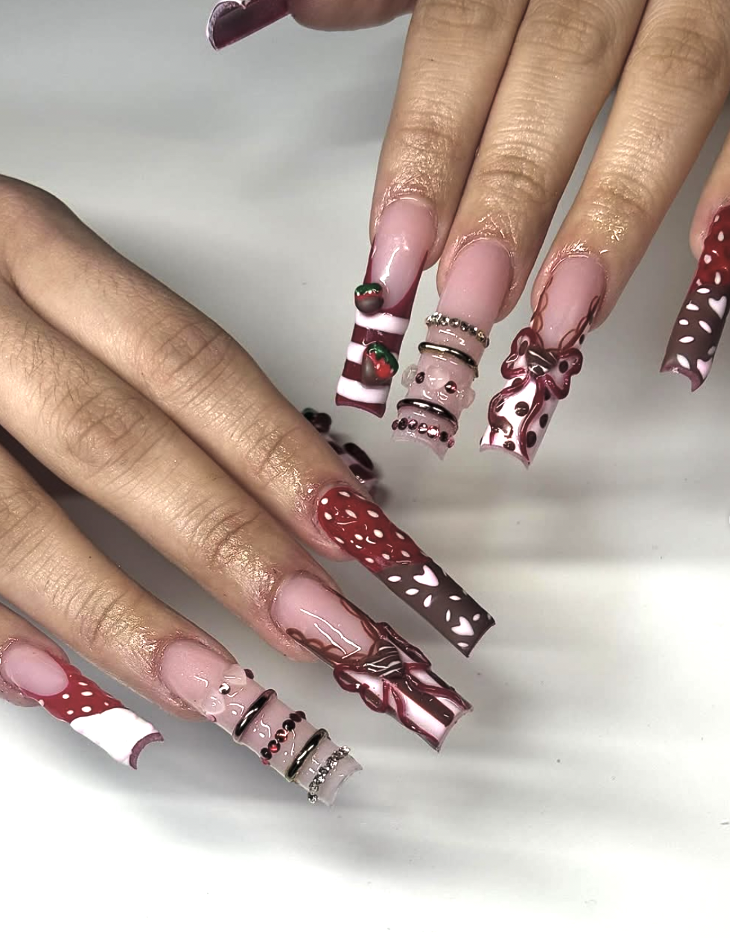 Chocolate-Covered Strawberry Nails Are the Brown-and-Berry Combination I’d Save for My Next Appointment