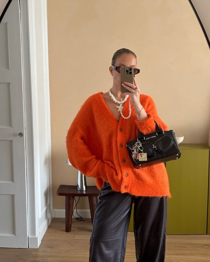 Spring 2026 Color Trends: The 5 Shades You’ll See Everywhere — Autum Love